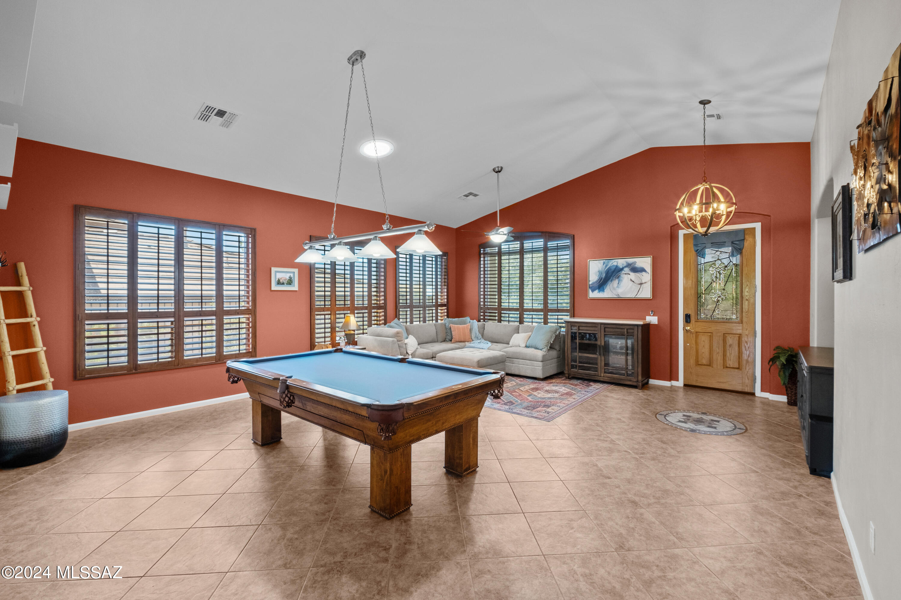 Saddlebrooke - Residential