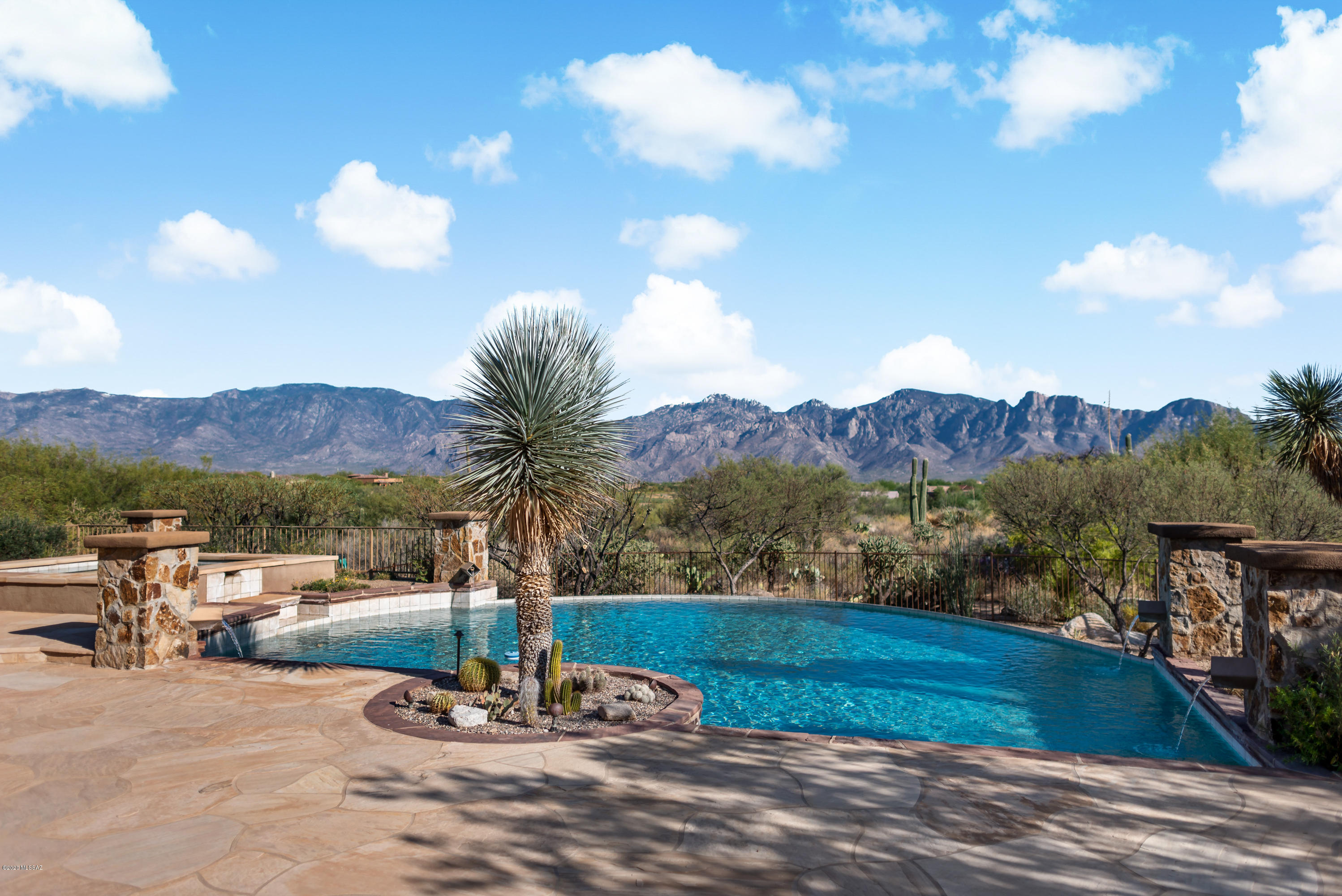 Stone Canyon VI - Residential