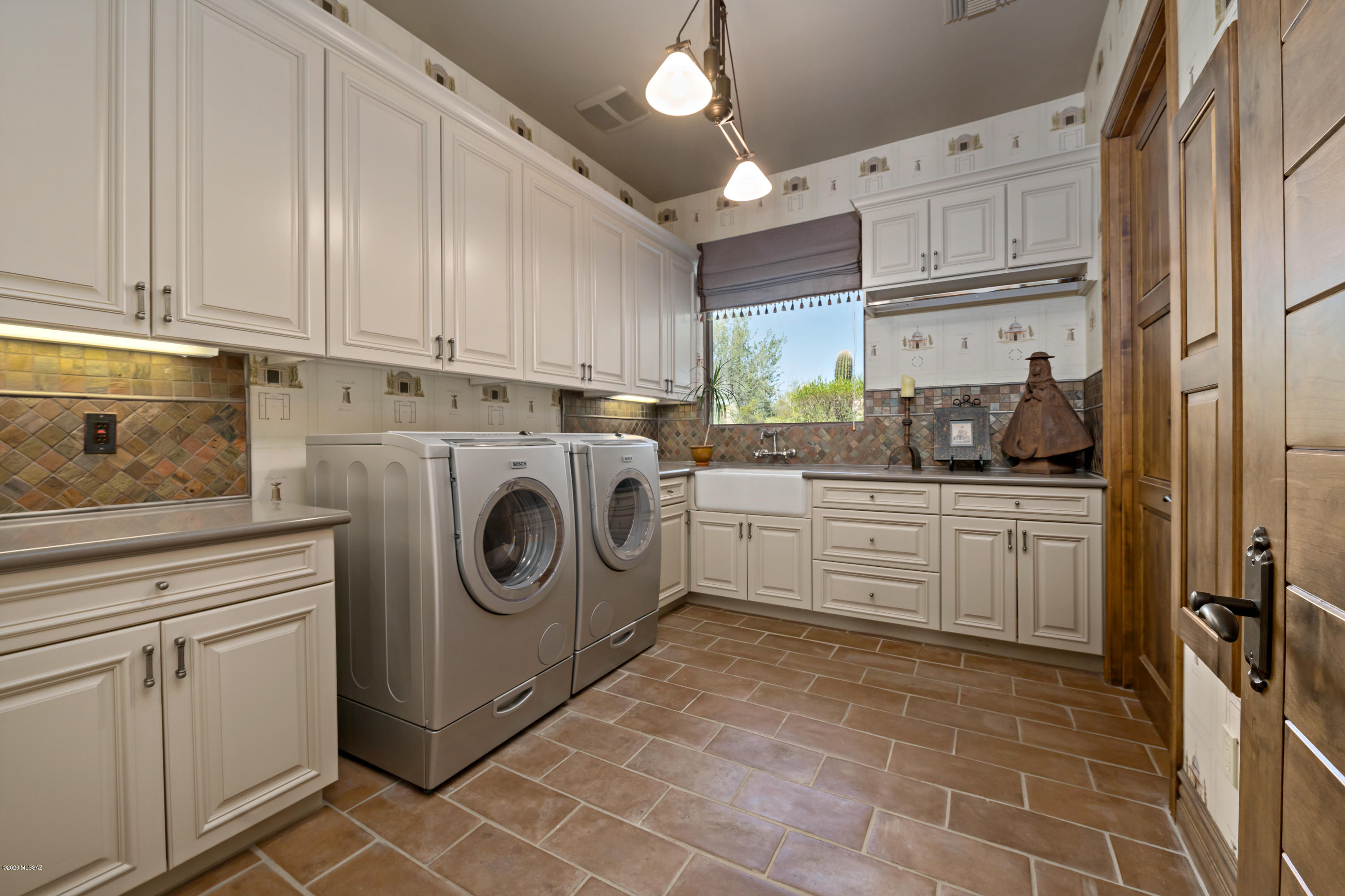 Stone Canyon VI - Residential