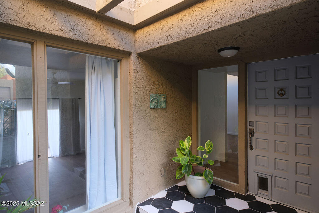 El Mirador Townhouses (1-41) - Residential