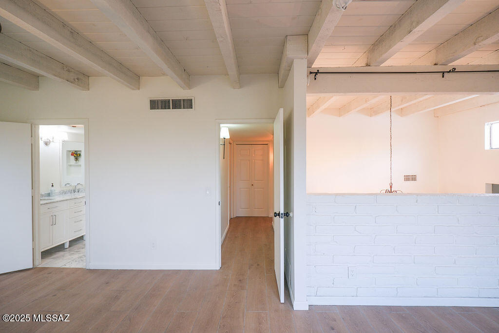 El Mirador Townhouses (1-41) - Residential