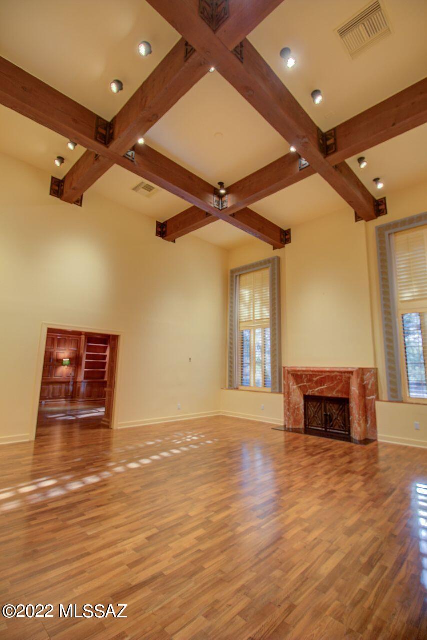 Riverbend - Sabino Canyon Road  (1-97) - Residential