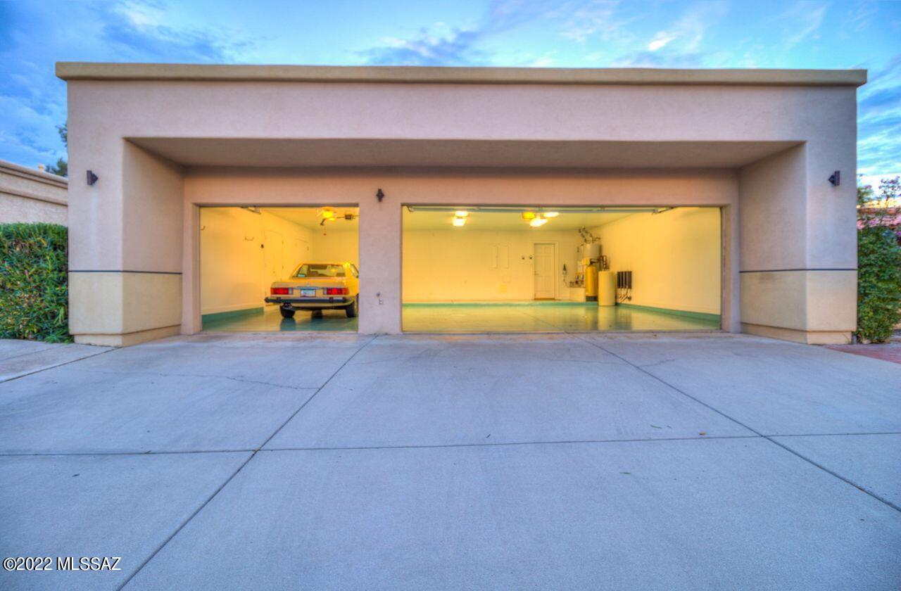 Riverbend - Sabino Canyon Road  (1-97) - Residential