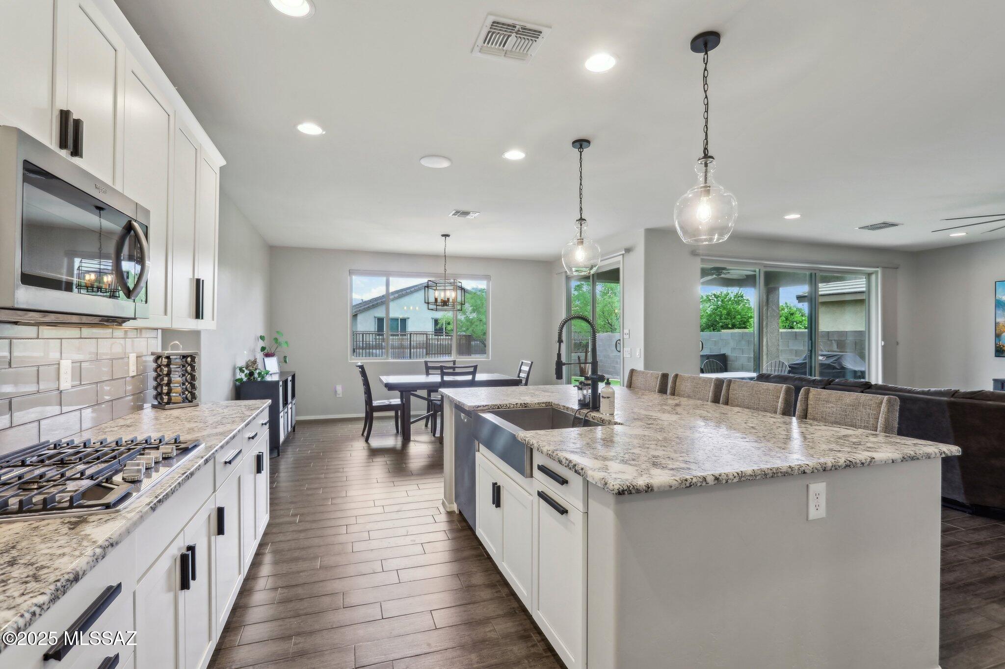 The Estates At Capella - Residential