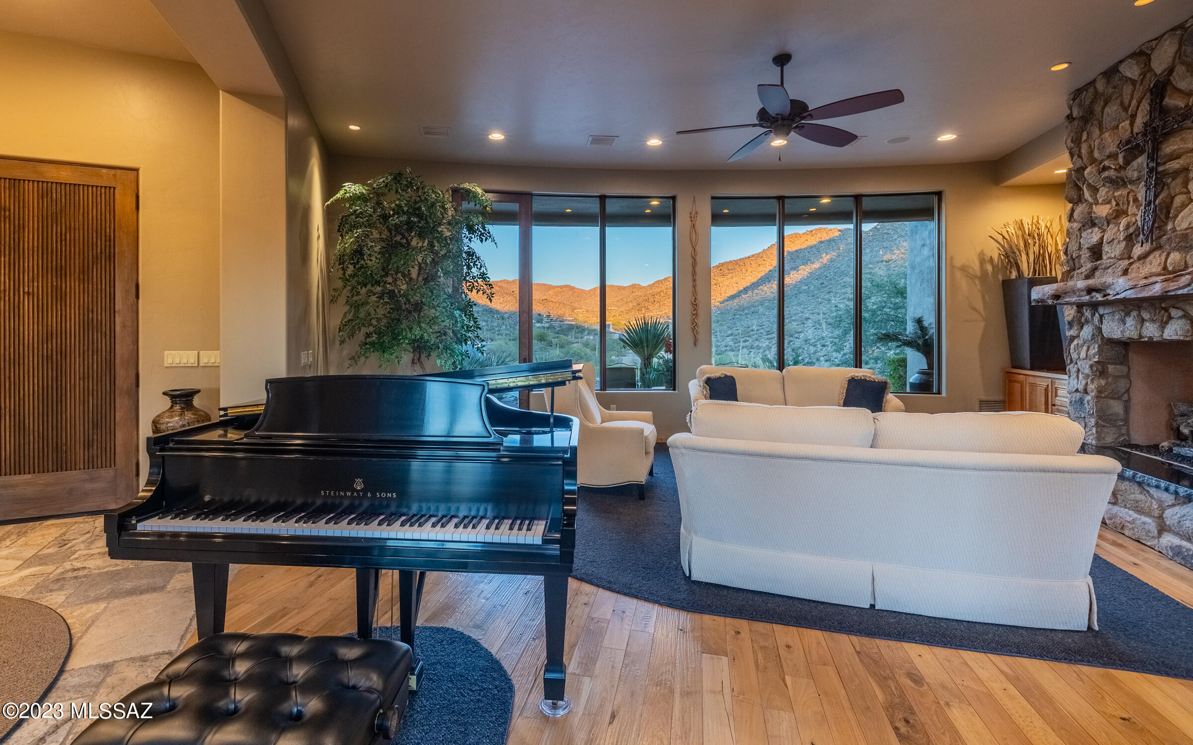 Canyon Pass At Dove Mountain - Residential