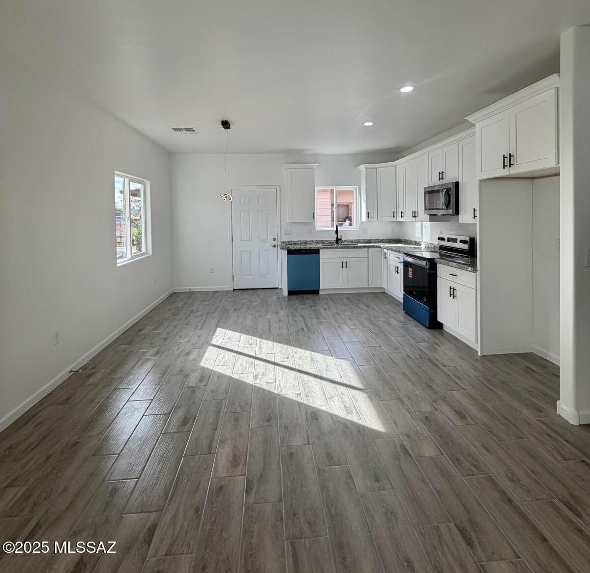 408 W President Street