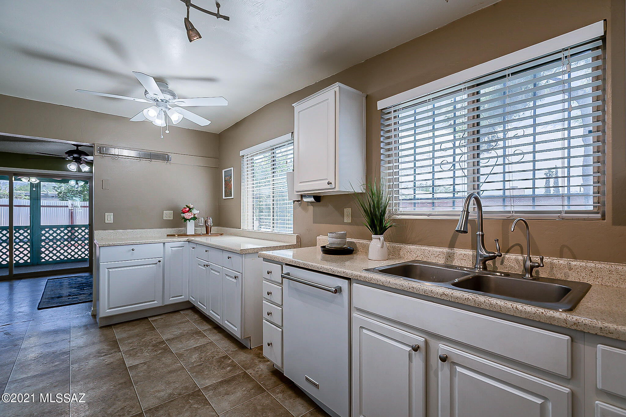 Braewood Terrace (1-107) - Residential