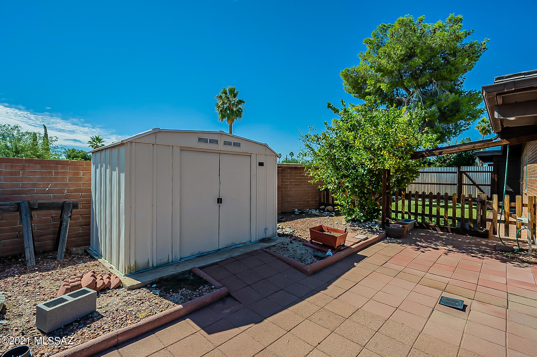 Braewood Terrace (1-107) - Residential