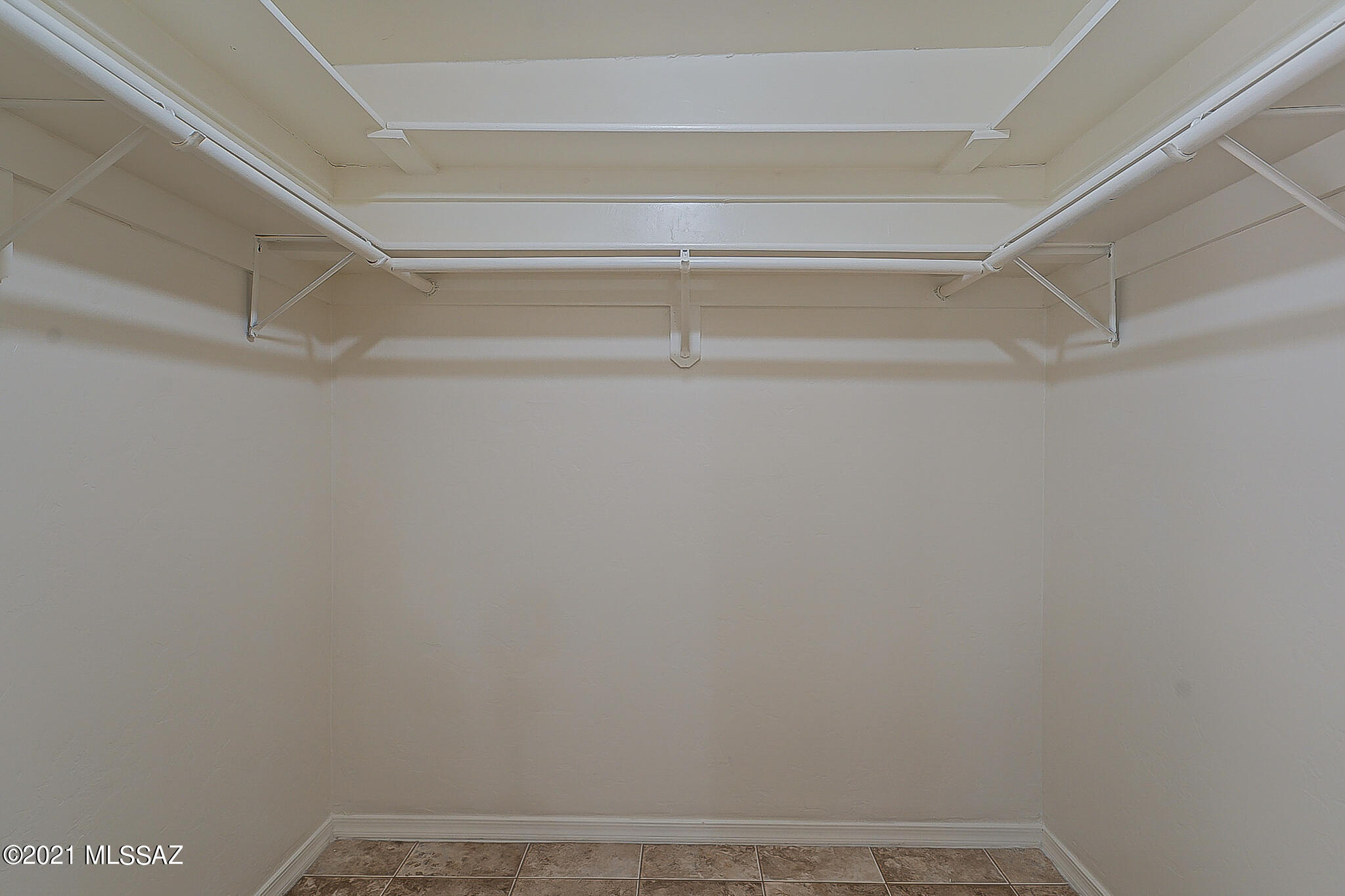 Braewood Terrace (1-107) - Residential