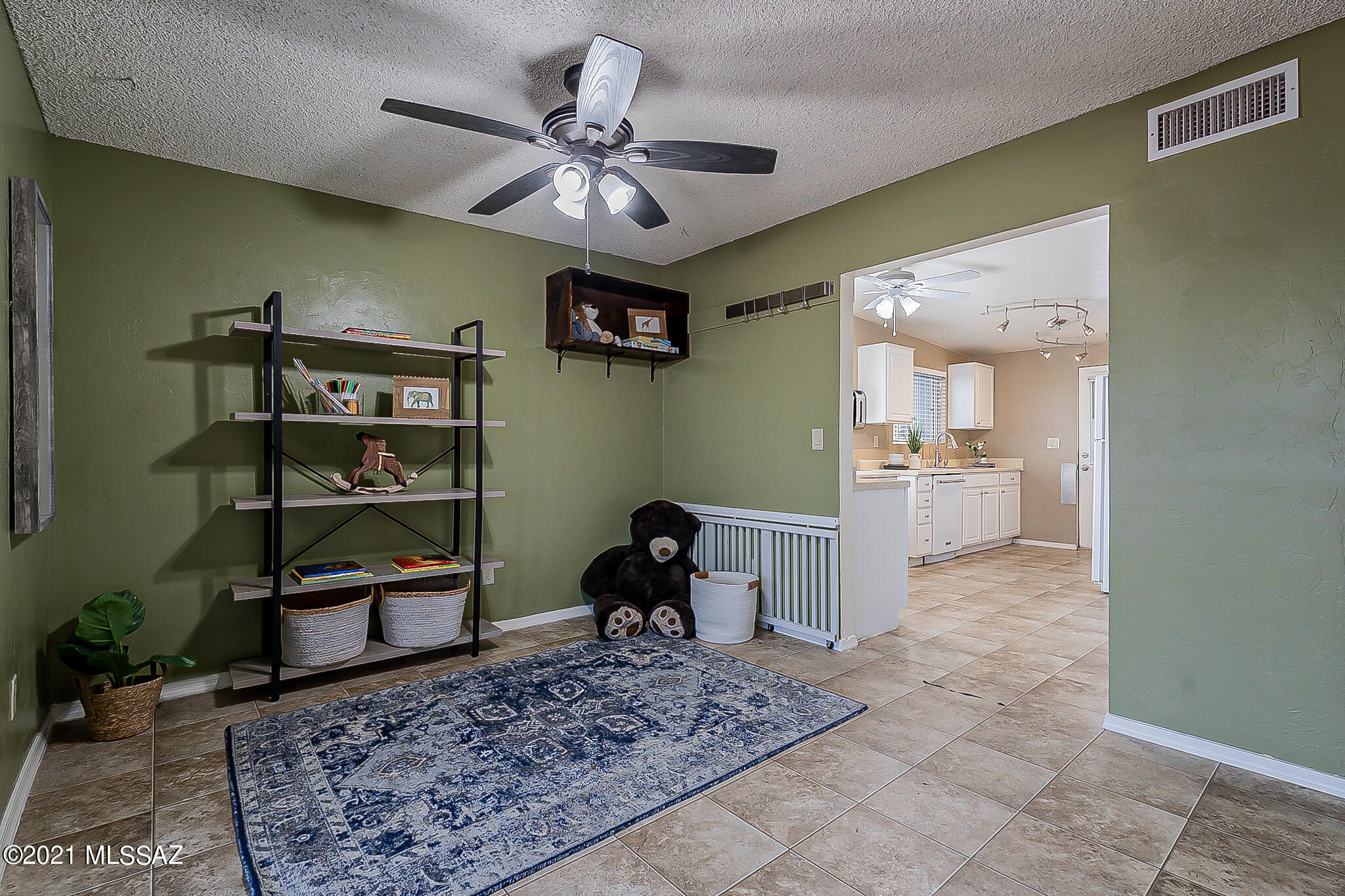Braewood Terrace (1-107) - Residential