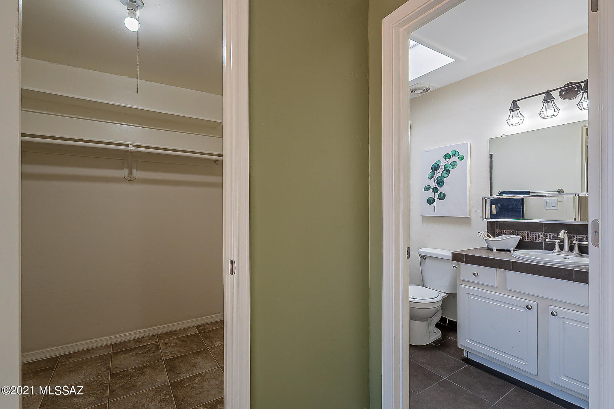 Braewood Terrace (1-107) - Residential