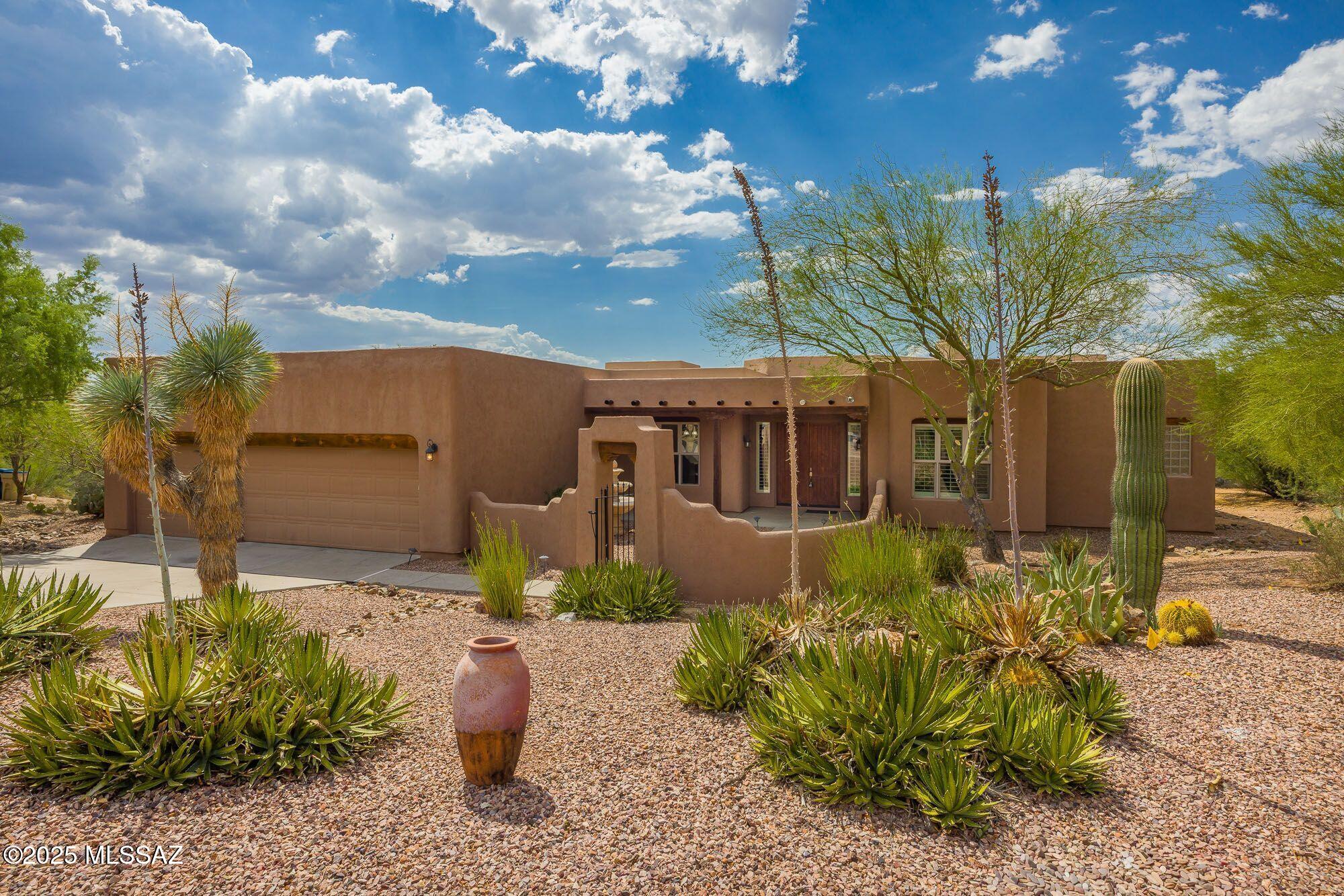 2436 W Ogle Wash Place
