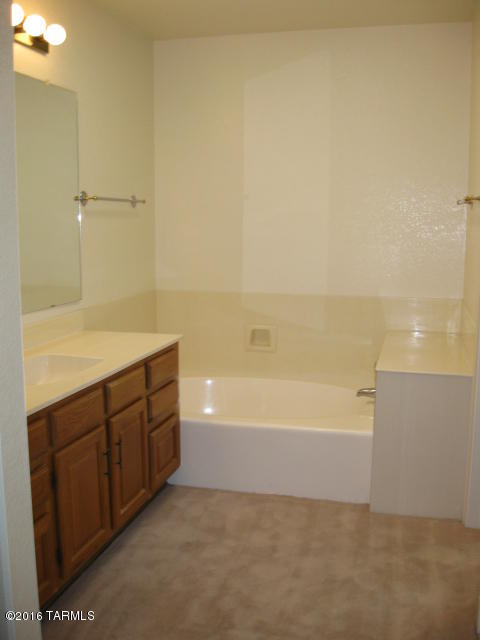Rosewood Place (1-18) - Residential Lease