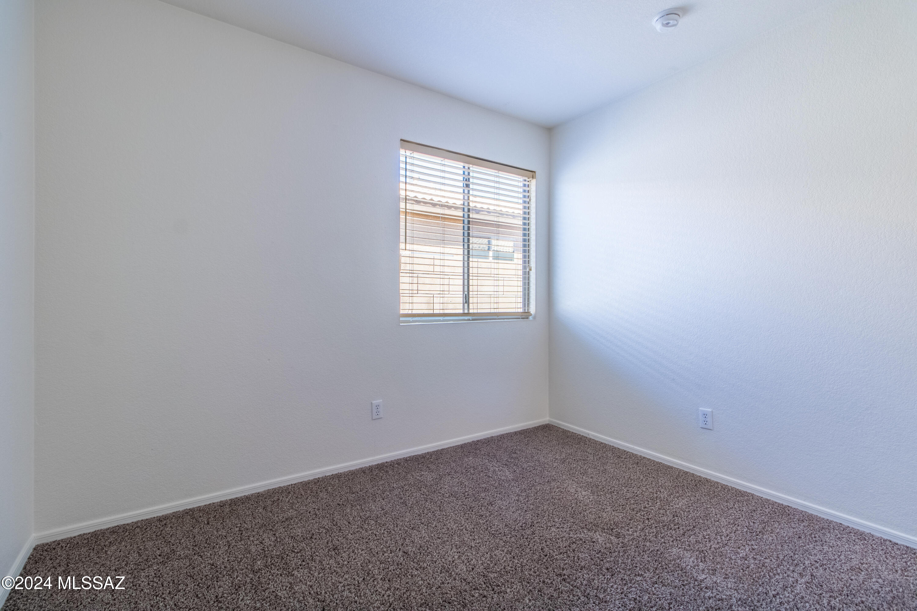 Desert Willow Estates (1-110) - Residential Lease