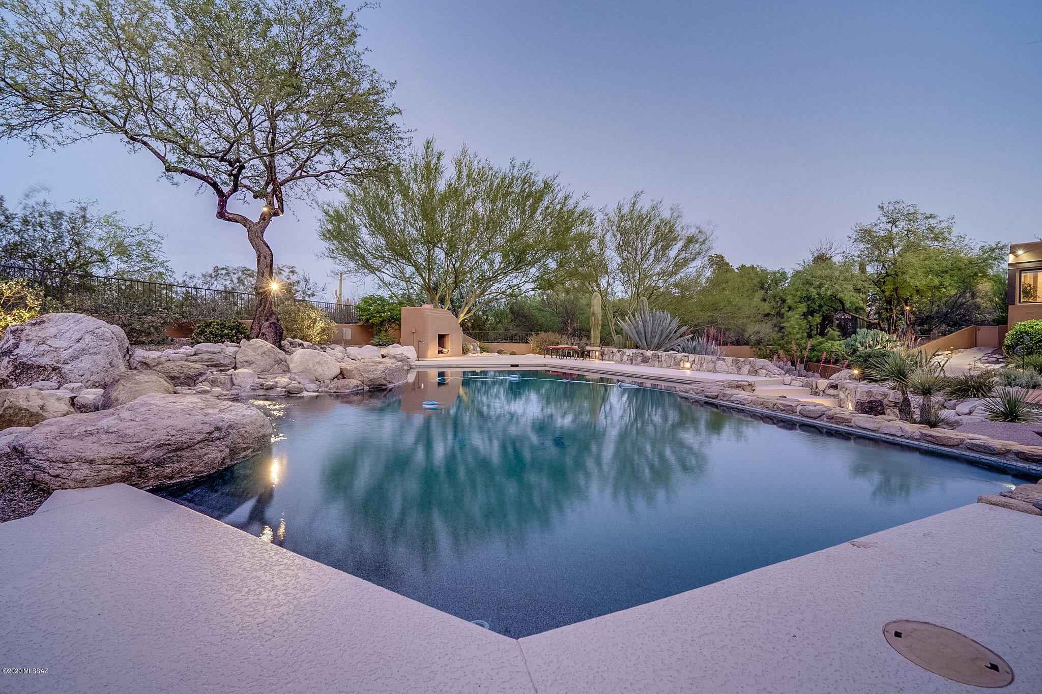 Sabino Vista Hills (159-224) - Residential