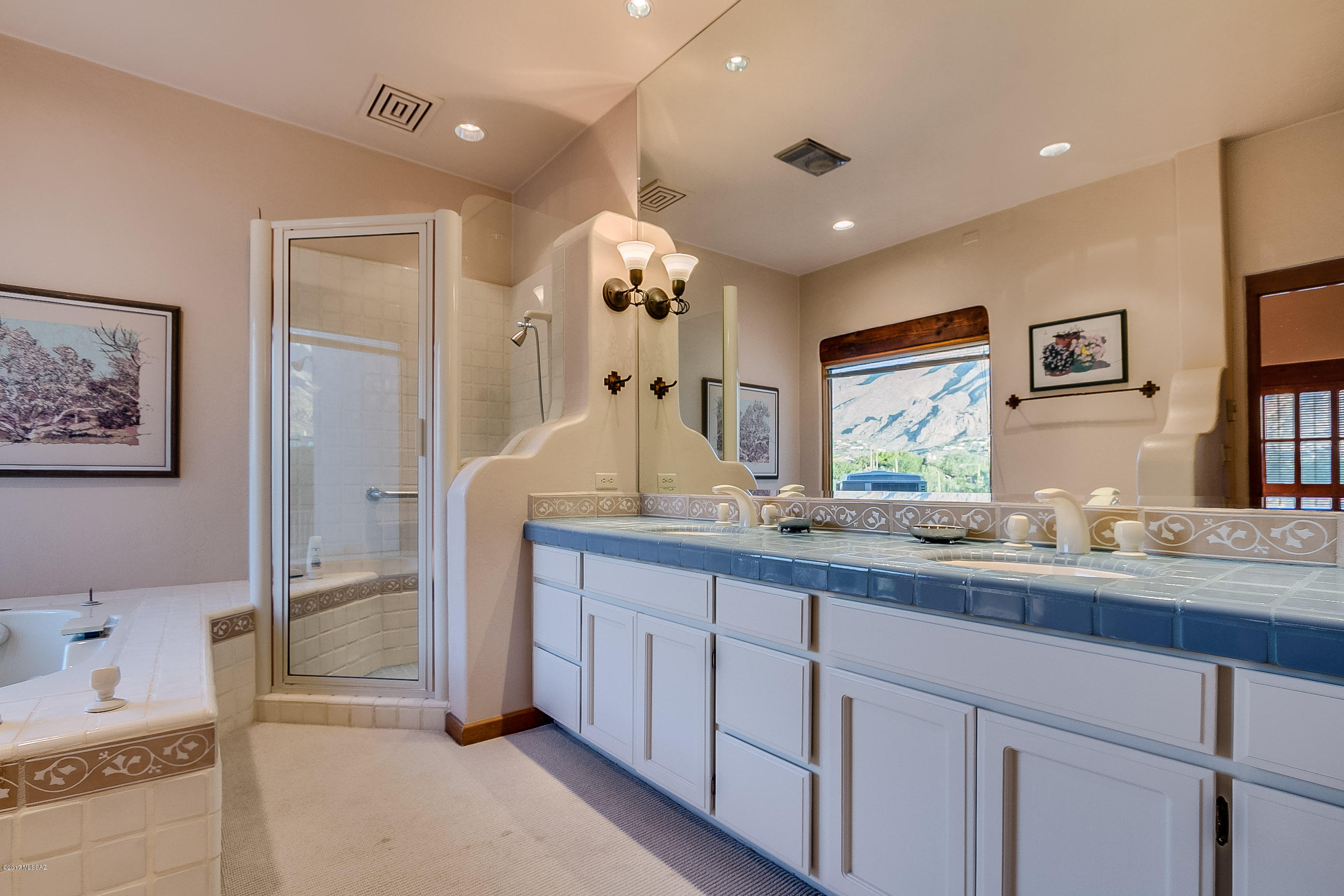 La Paloma Ridge Est - Residential