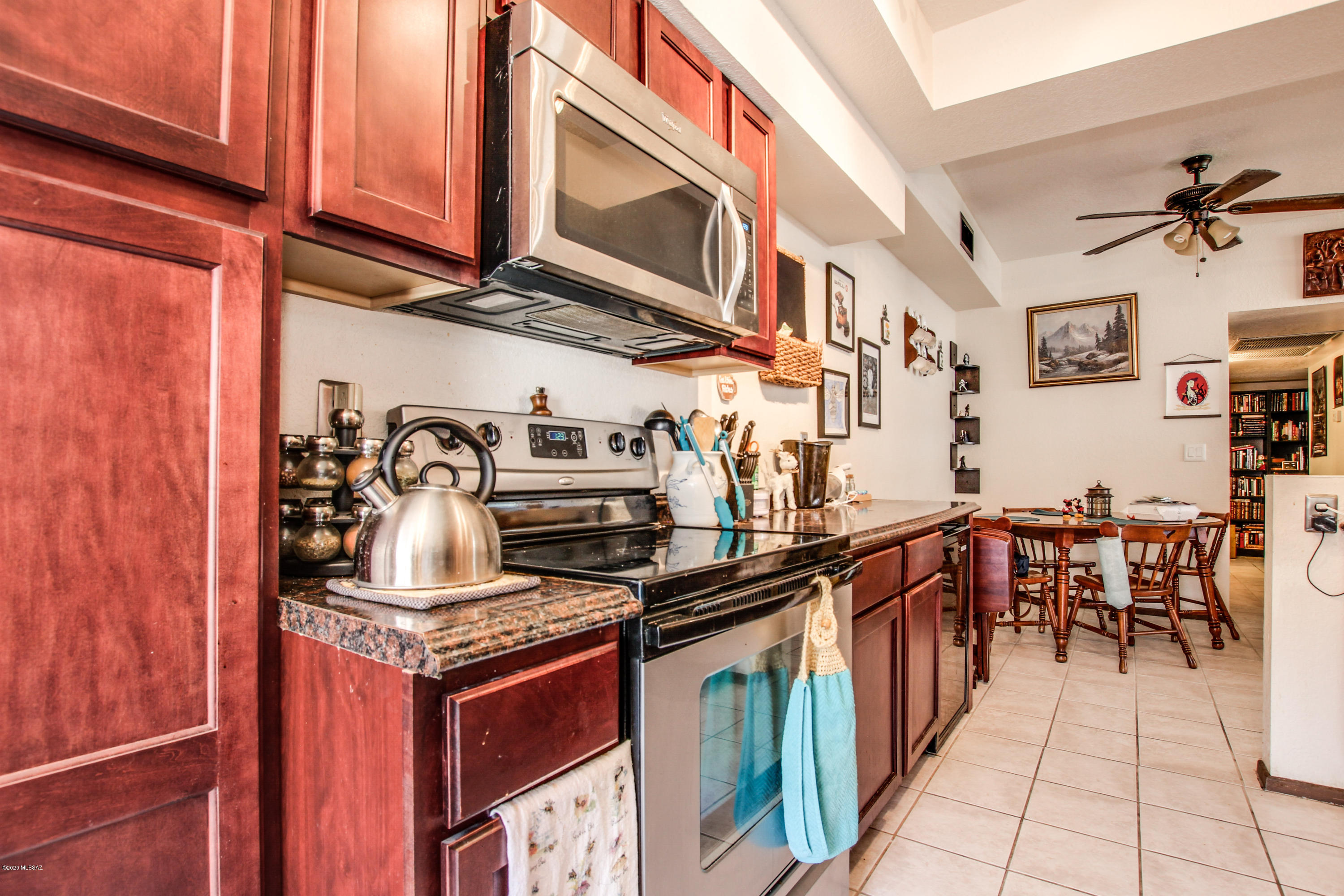 Summertree Condominiums (1-224) - Residential