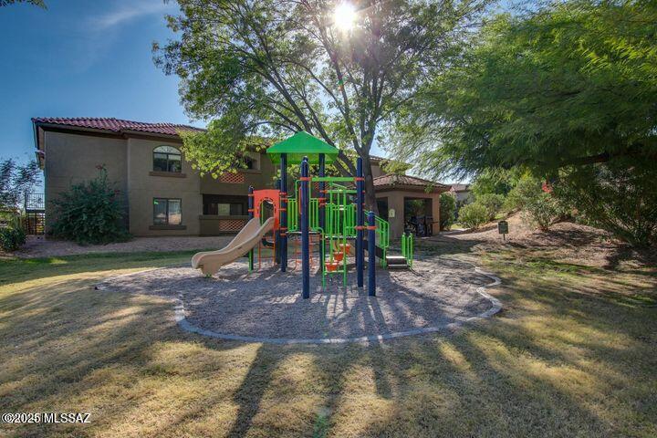 5751 N Kolb Road 37203