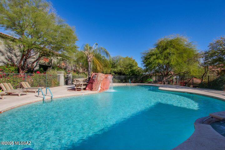 5751 N Kolb Road 37203