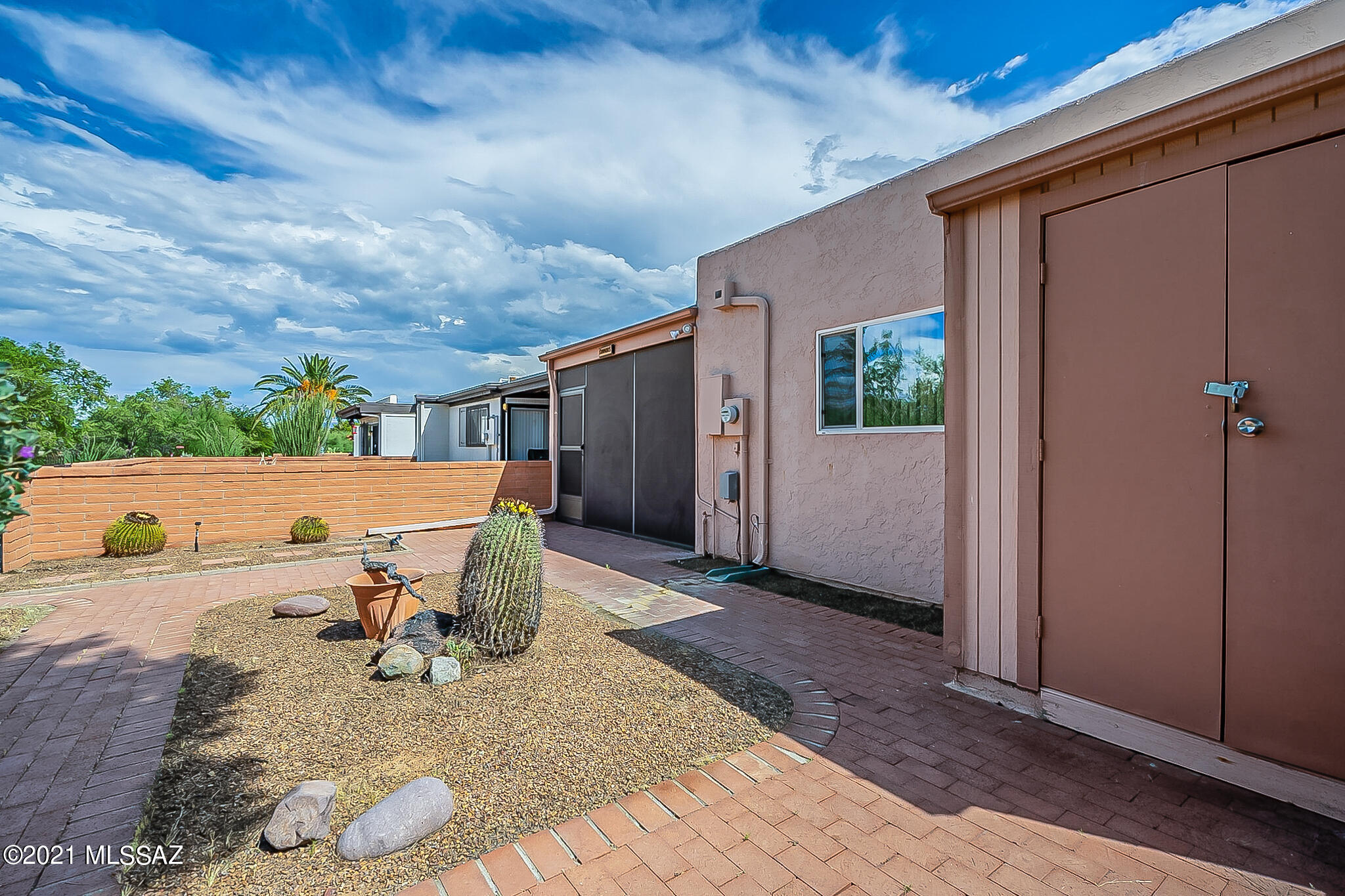 Green Valley Townhouses NO.7 - Residential