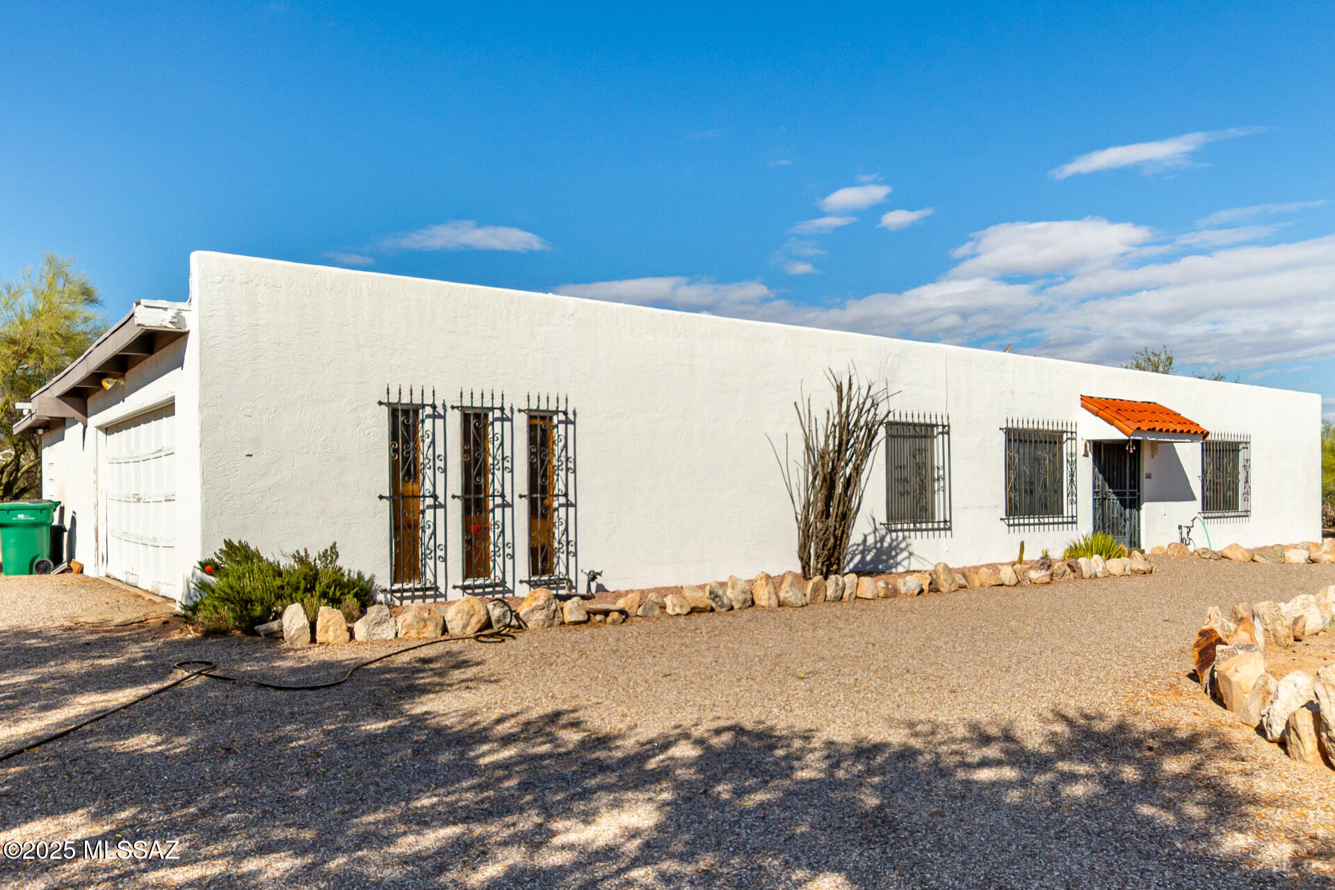 1222 W Placita San Nicolas