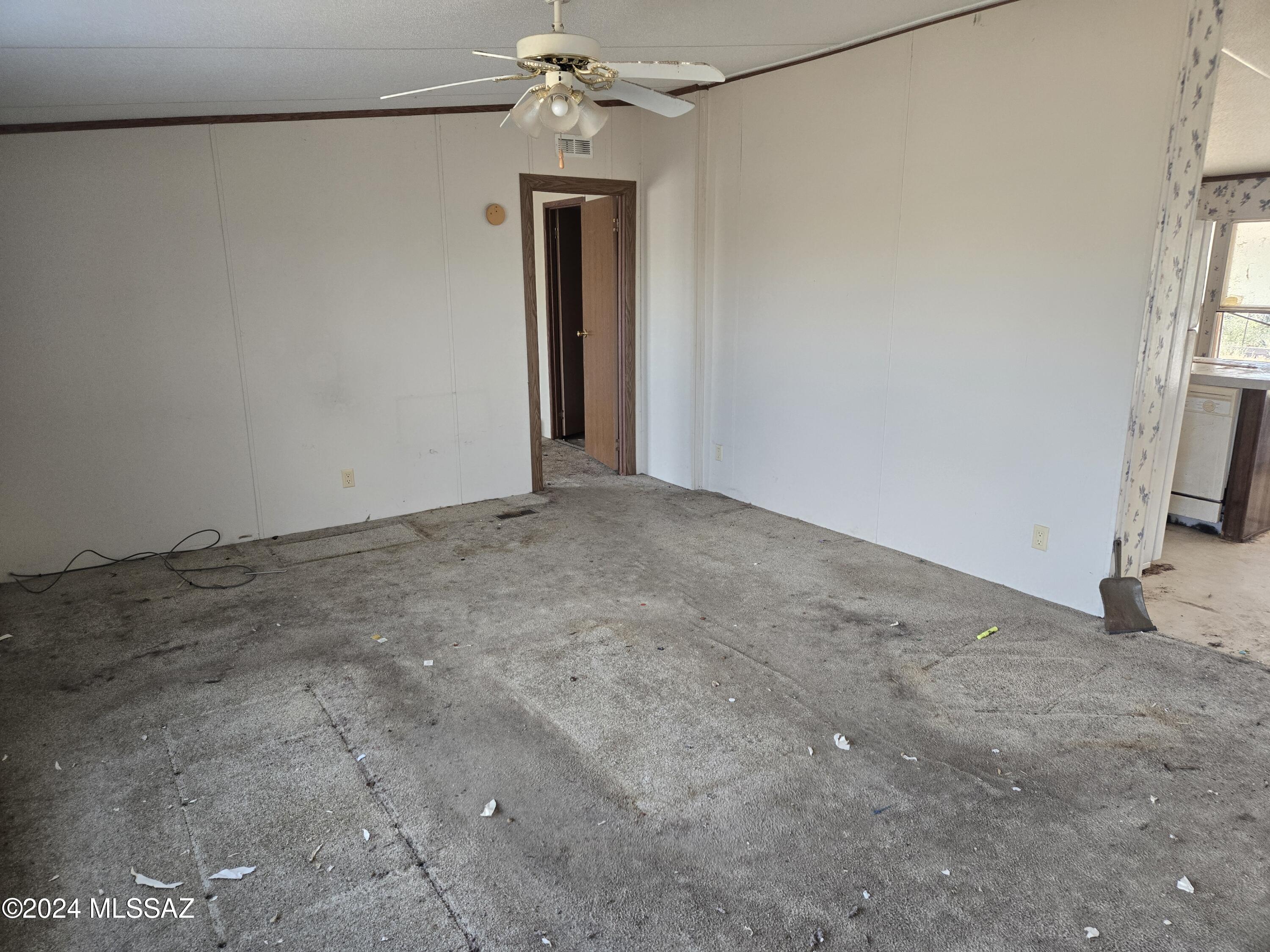 605 W Camino Regio