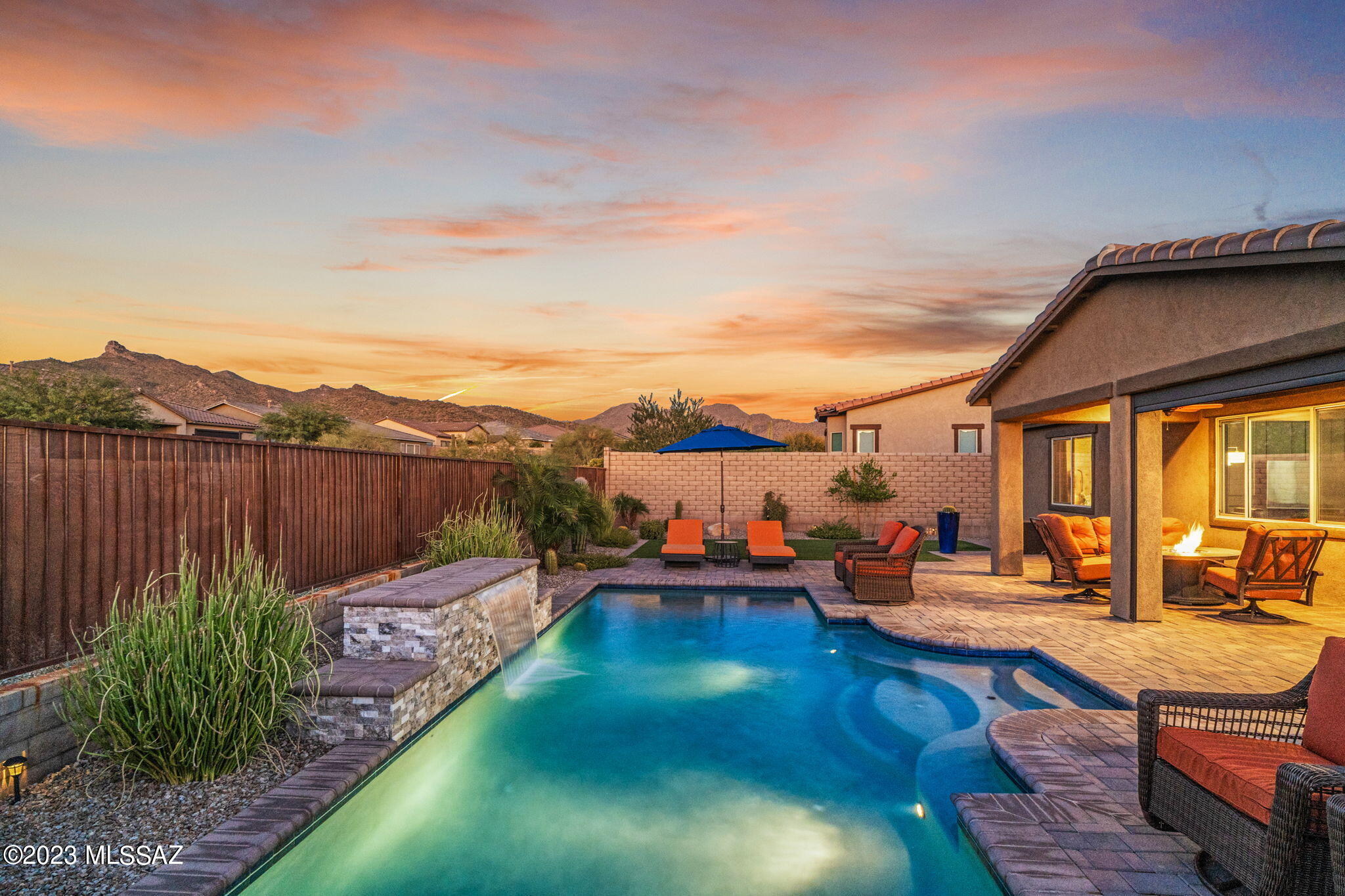 Boulder Bridge Pass II At Dove Mountain SQ20143250154 - Residential