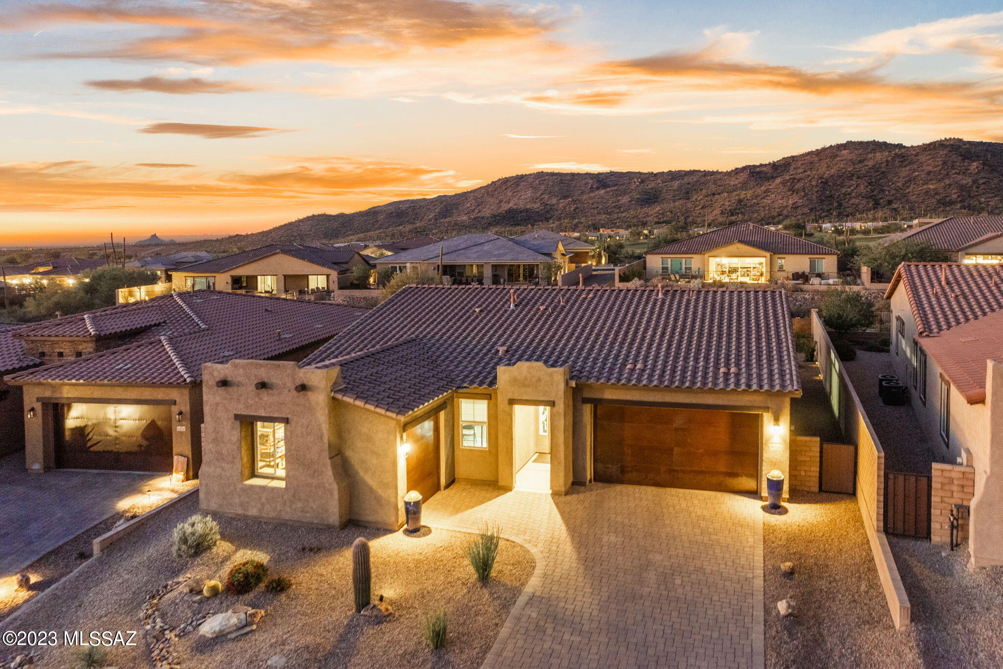 Boulder Bridge Pass II At Dove Mountain SQ20143250154 - Residential