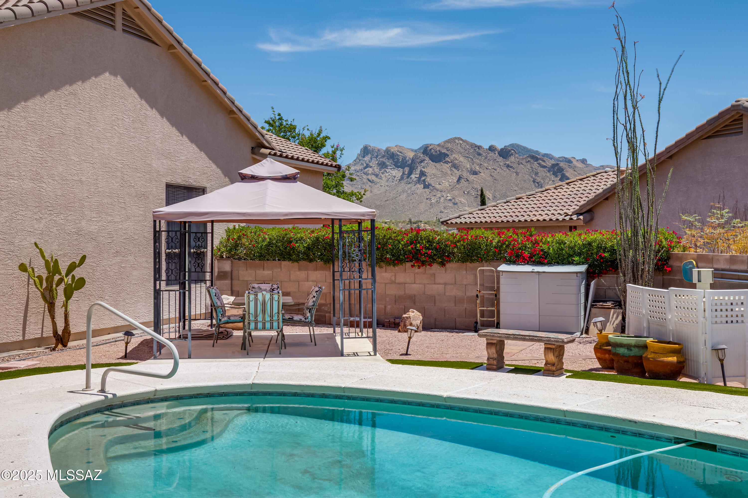 2377 W Catalina View Drive