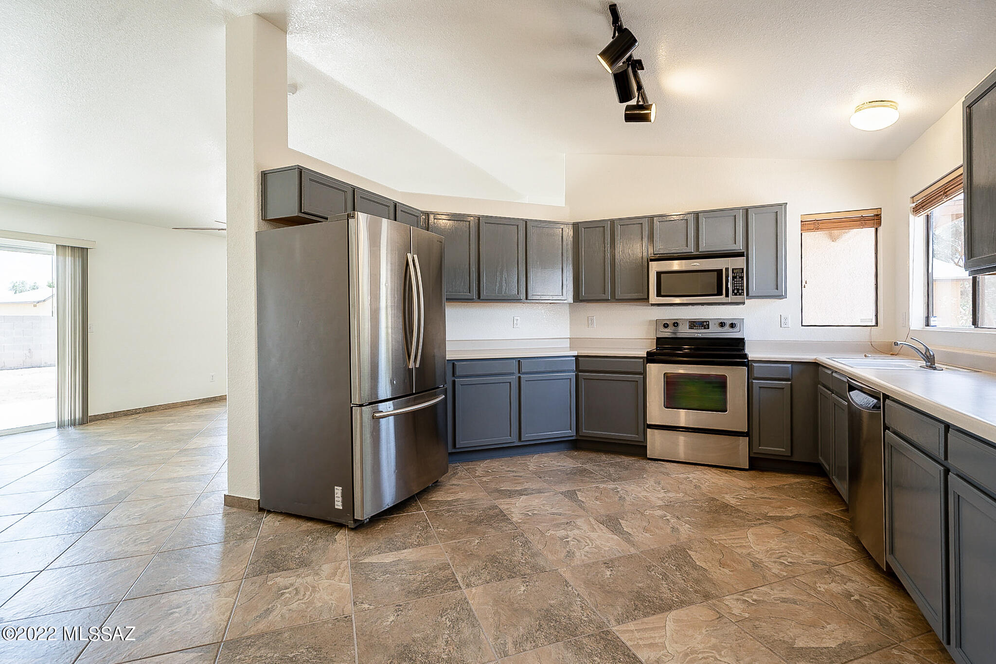Oakmore At Midvale (66-90,114-120,129-134,151-198) - Residential