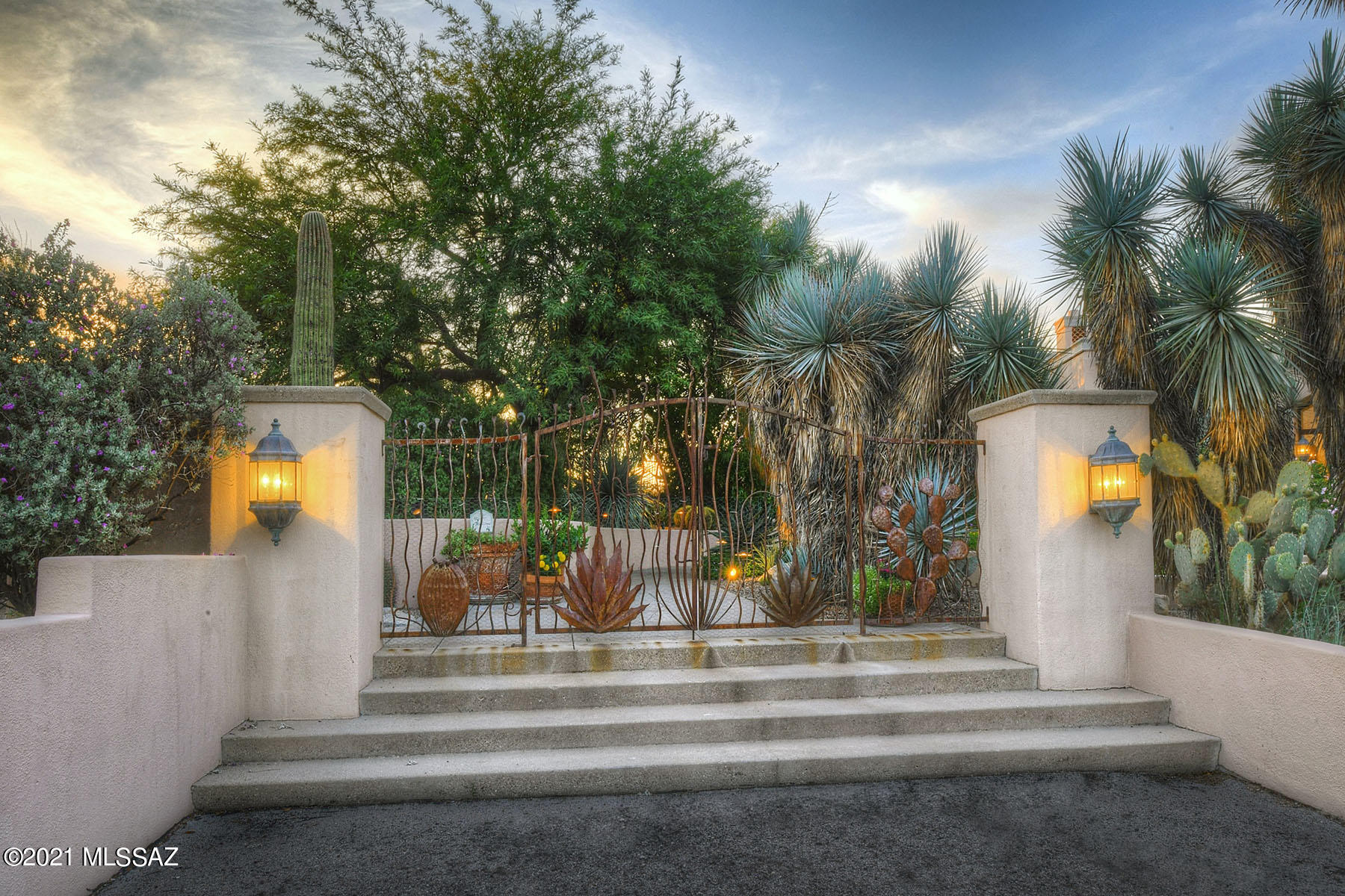 Catalina Foothills Est. NO. 10 (73-90, 119, 121, 123, 127-146) - Residential