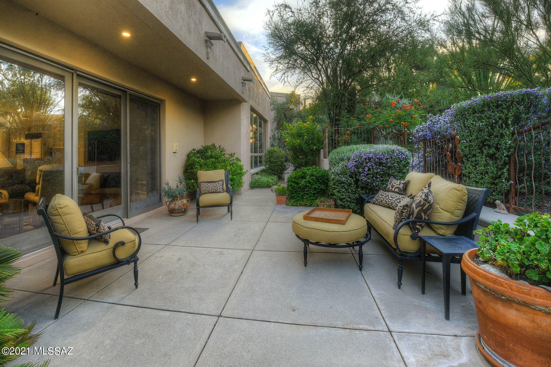 Catalina Foothills Est. NO. 10 (73-90, 119, 121, 123, 127-146) - Residential