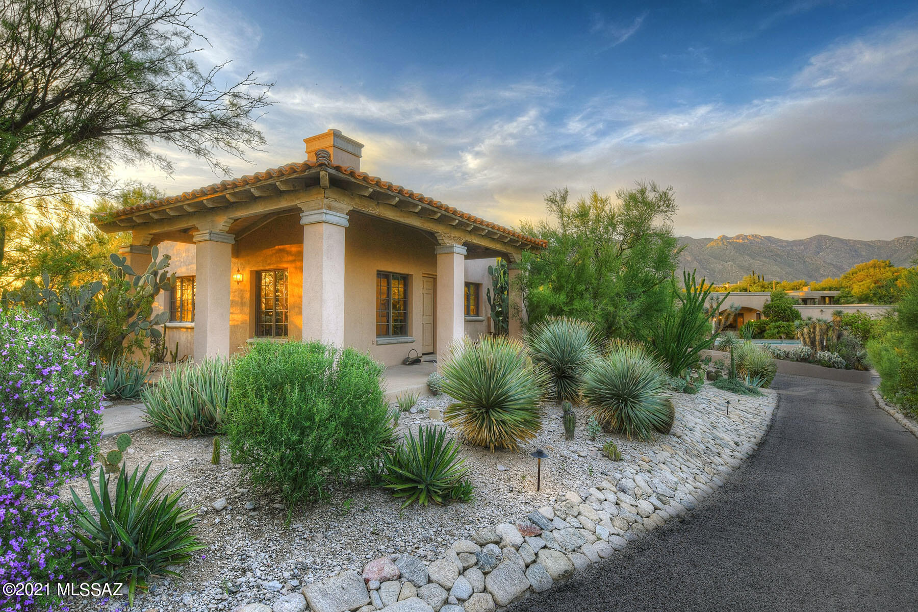 Catalina Foothills Est. NO. 10 (73-90, 119, 121, 123, 127-146) - Residential
