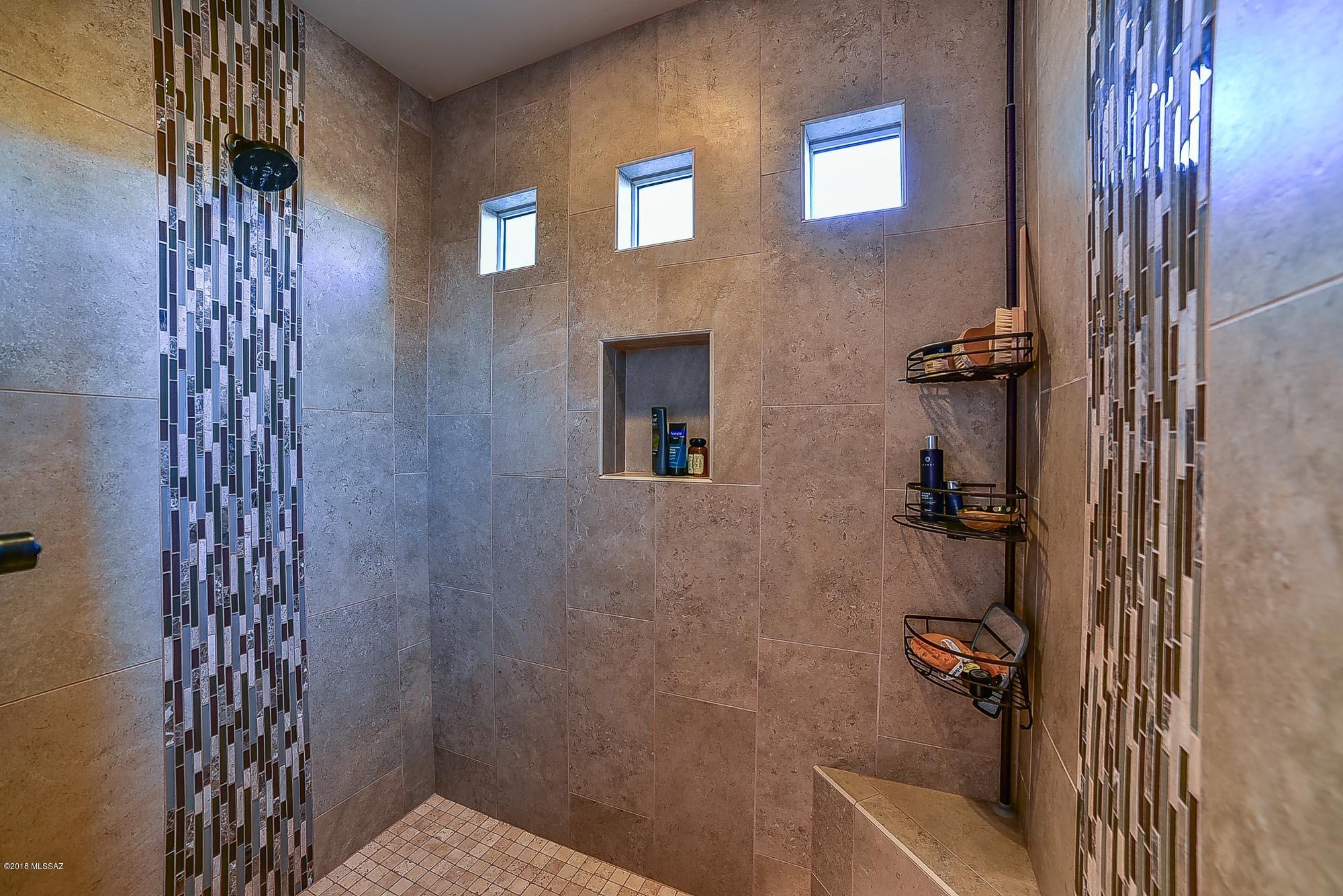 Rivers Edge/Canada del Oro Estates - Residential