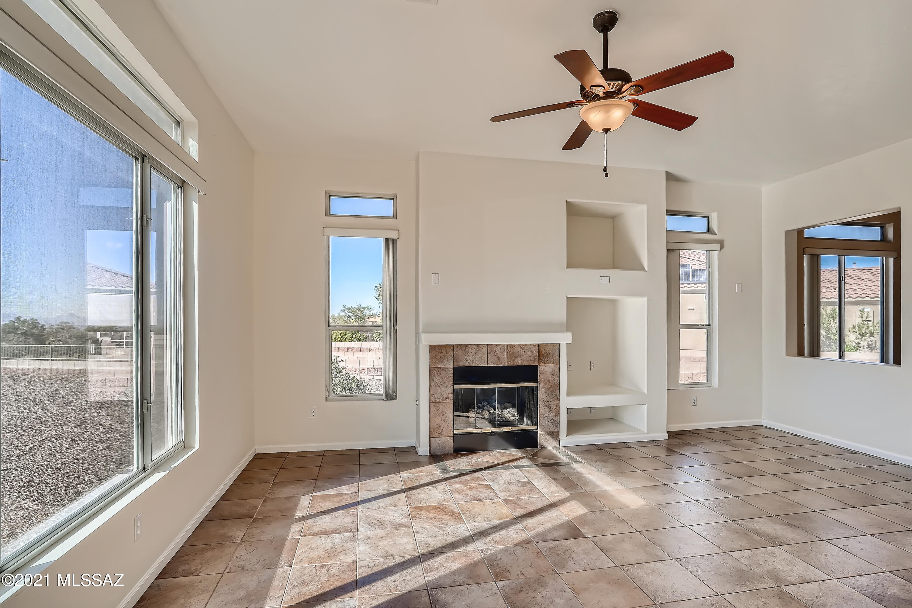 Heritage Highlands VI at Dove Mountain (977-1146) - Residential