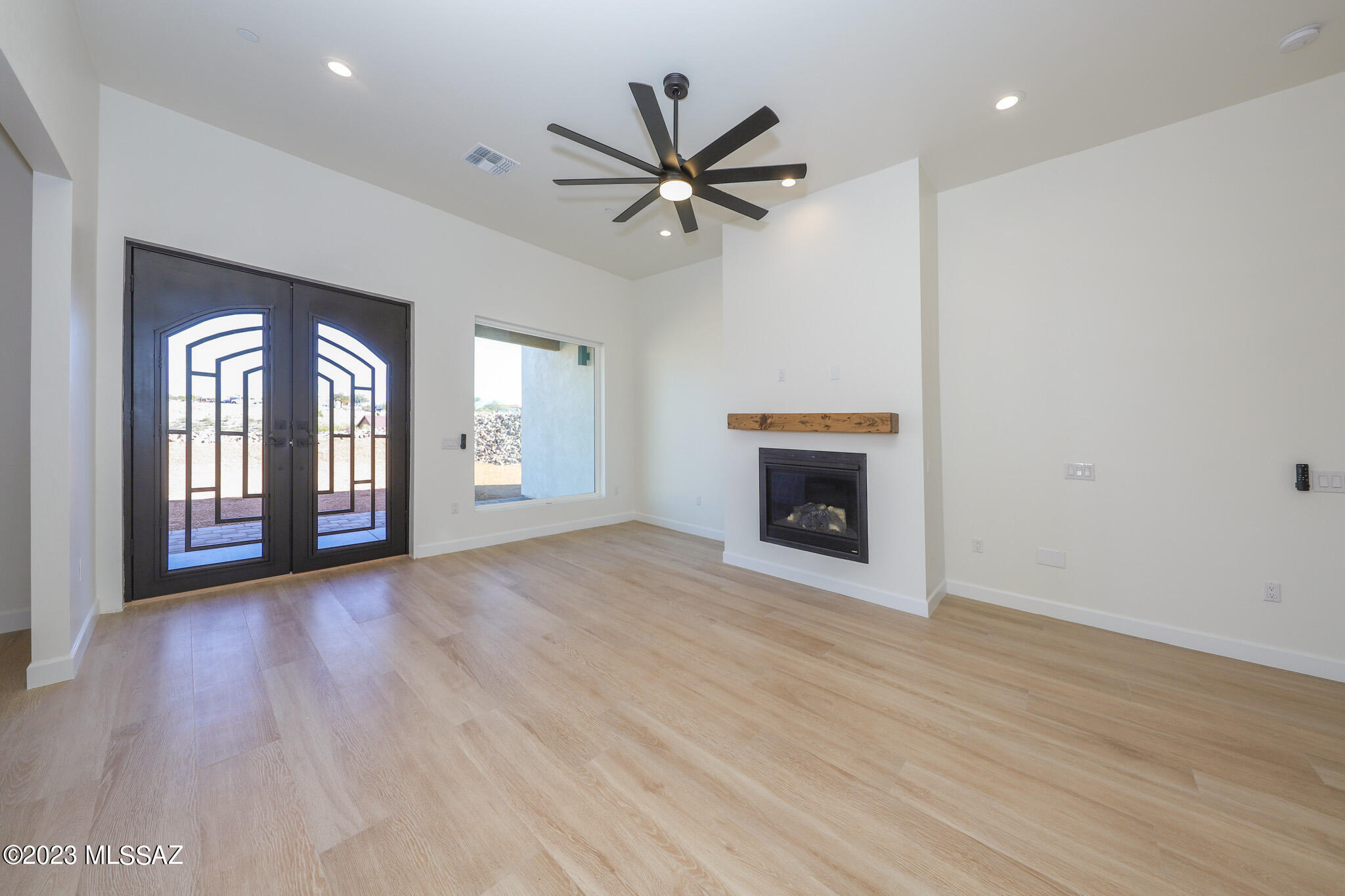 Gracious Estates (1-30) - Residential