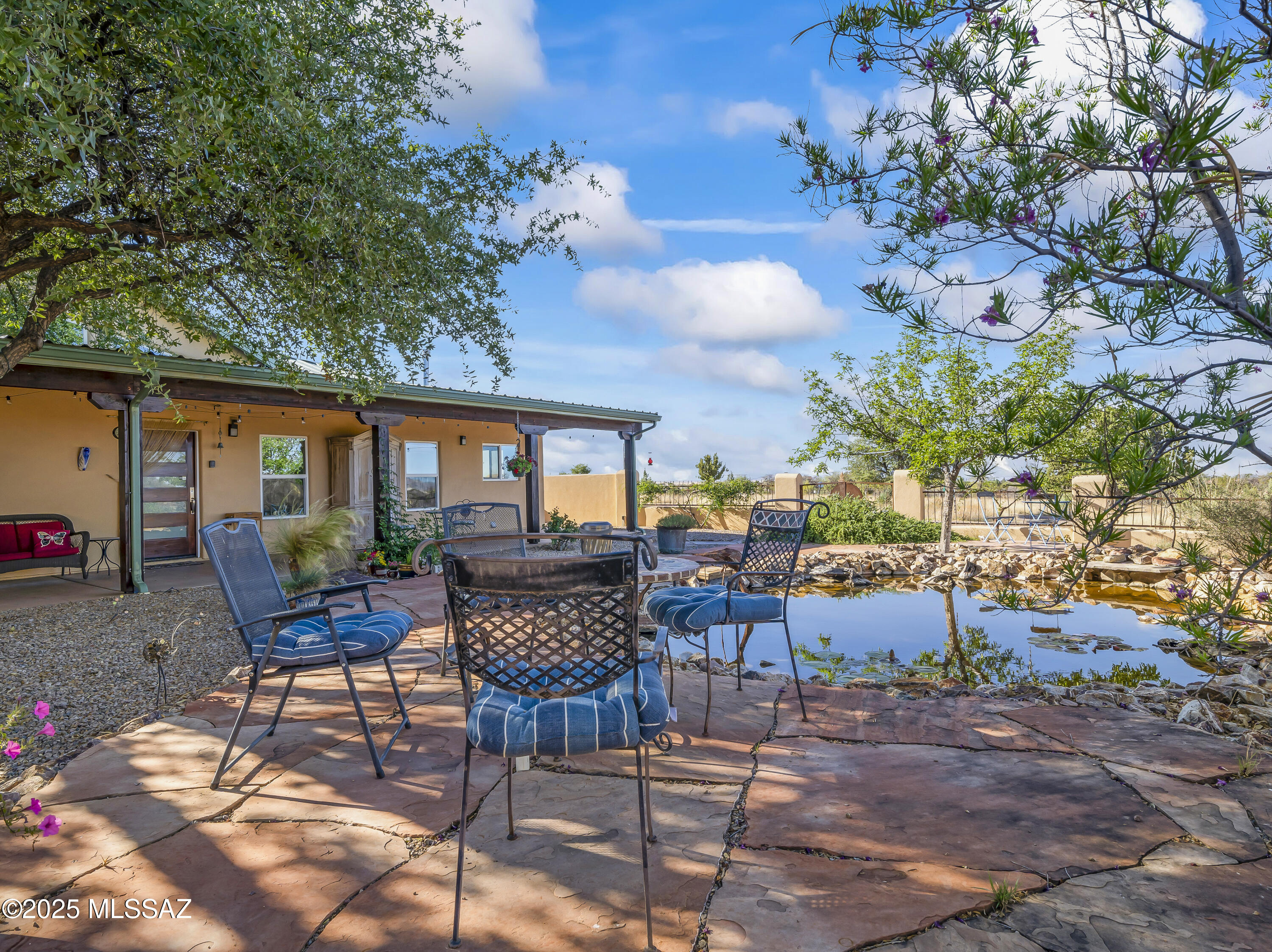 Las Encinos Village - Residential