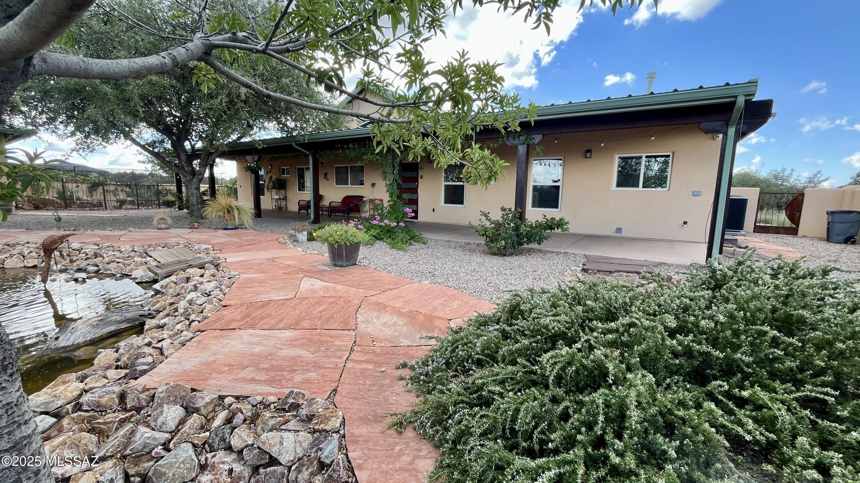 Las Encinos Village - Residential