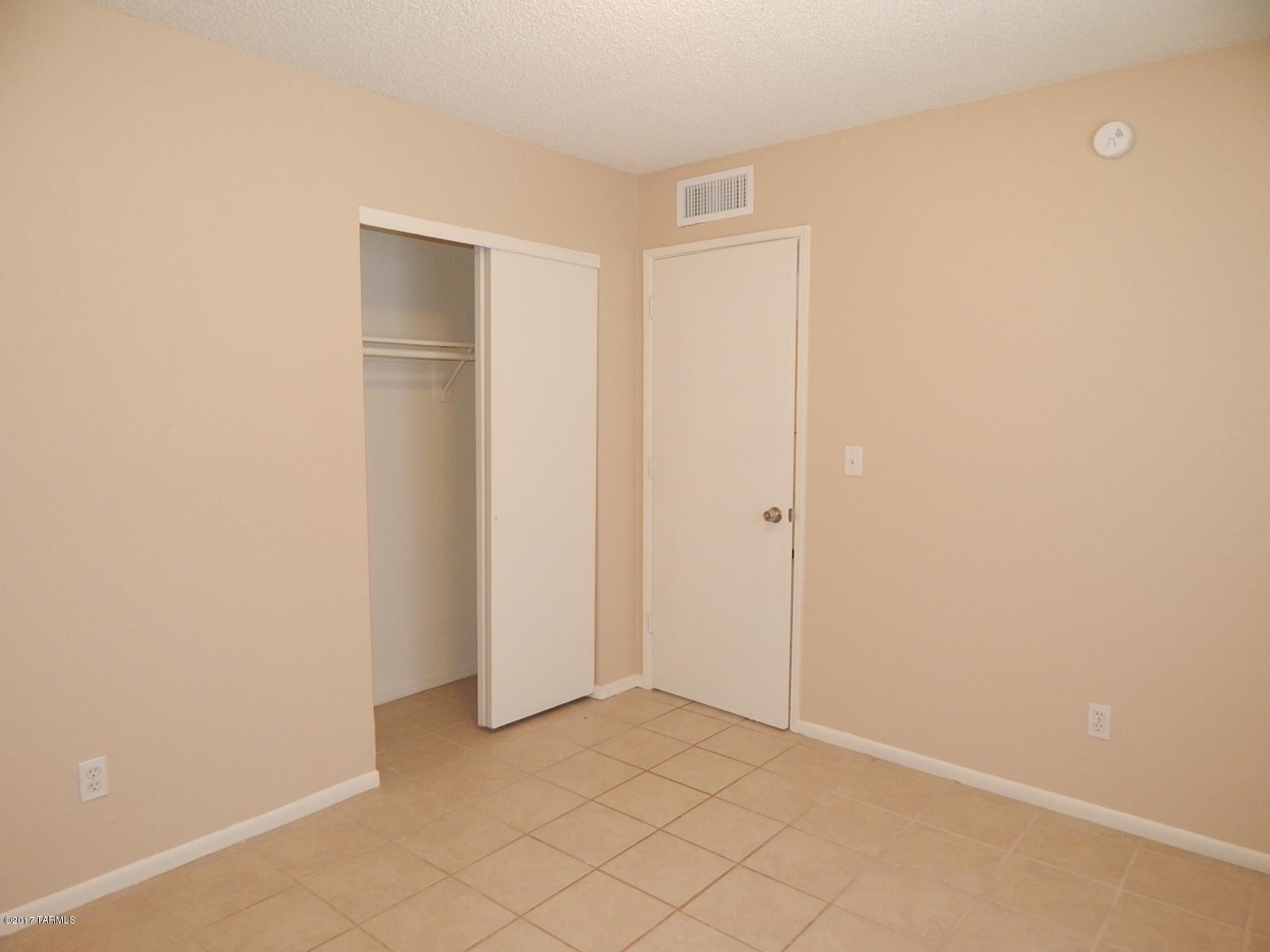 Kenrose Park Addition - Residential Lease