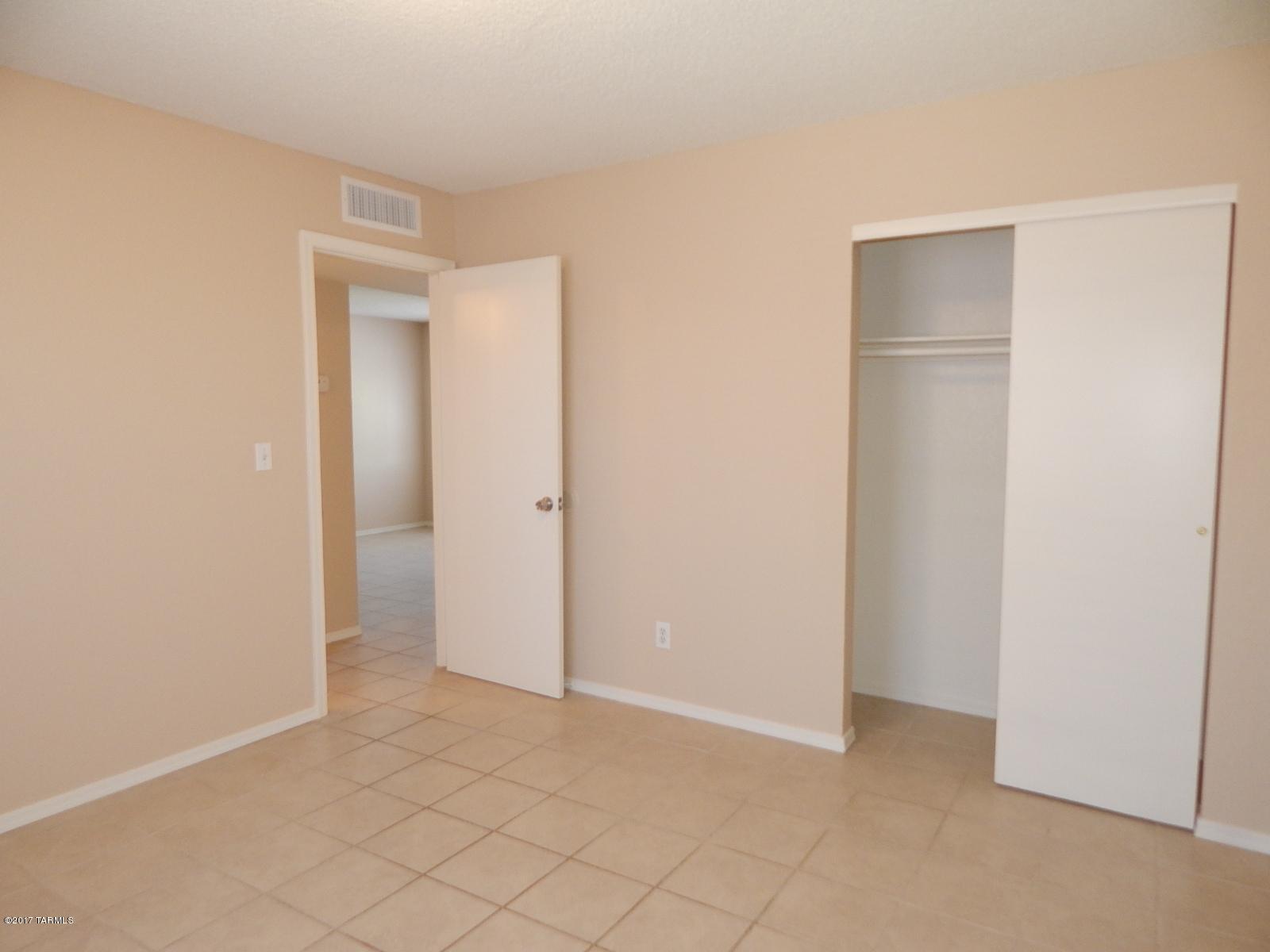 Kenrose Park Addition - Residential Lease