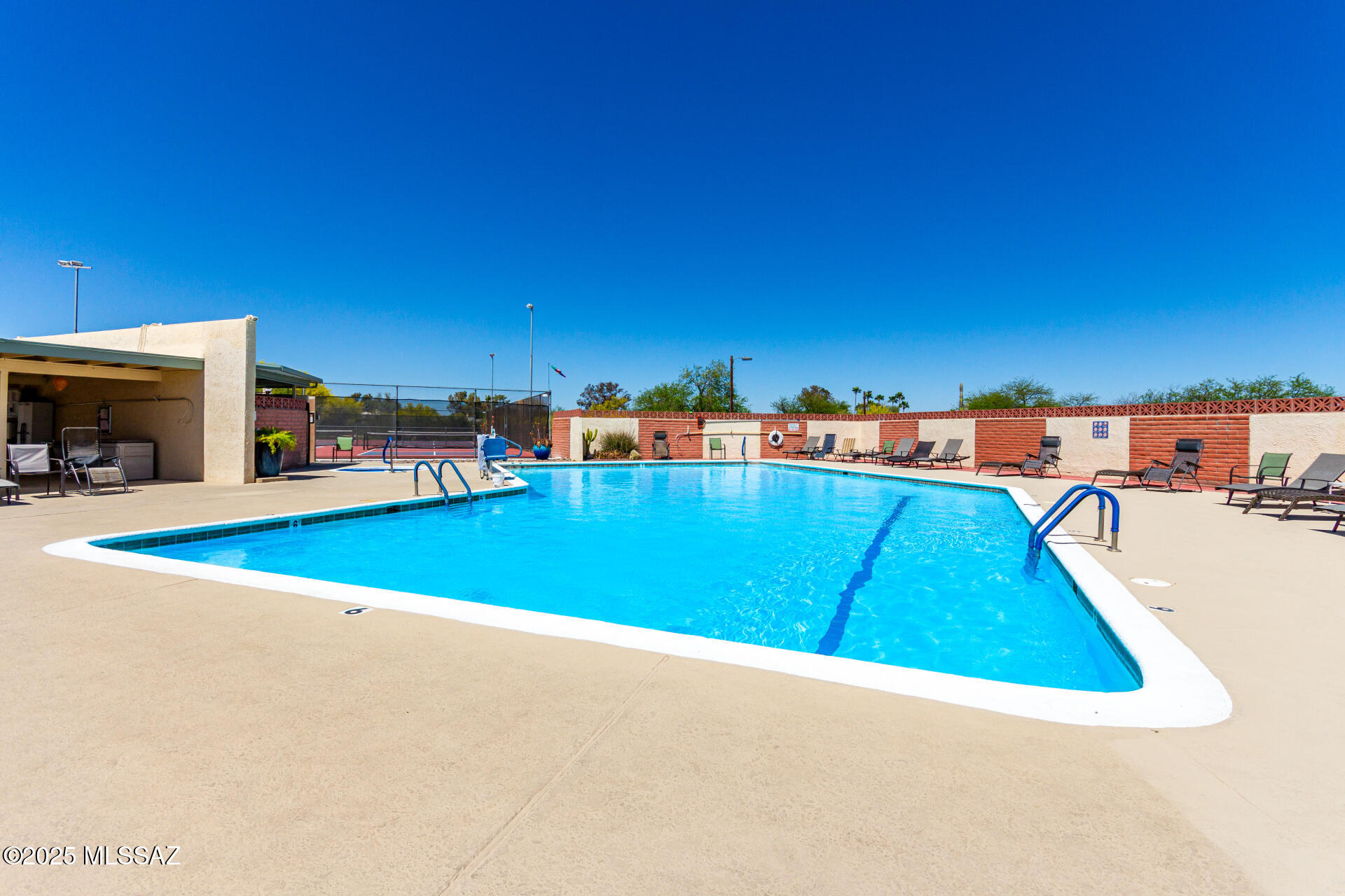 Colonia De Los Alamos (BK1-45) - Residential