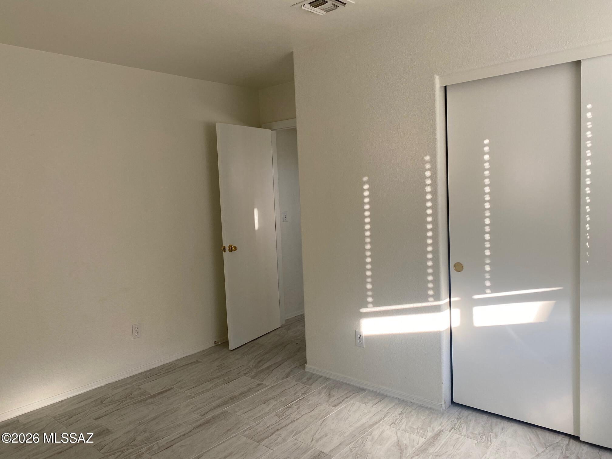 Kennedy Park Hills (1-100) - Residential Lease