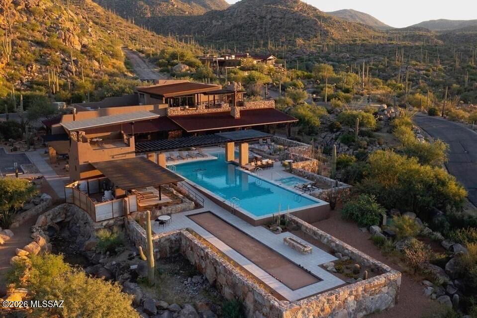 3650 W Adobe Ruins Place 3
