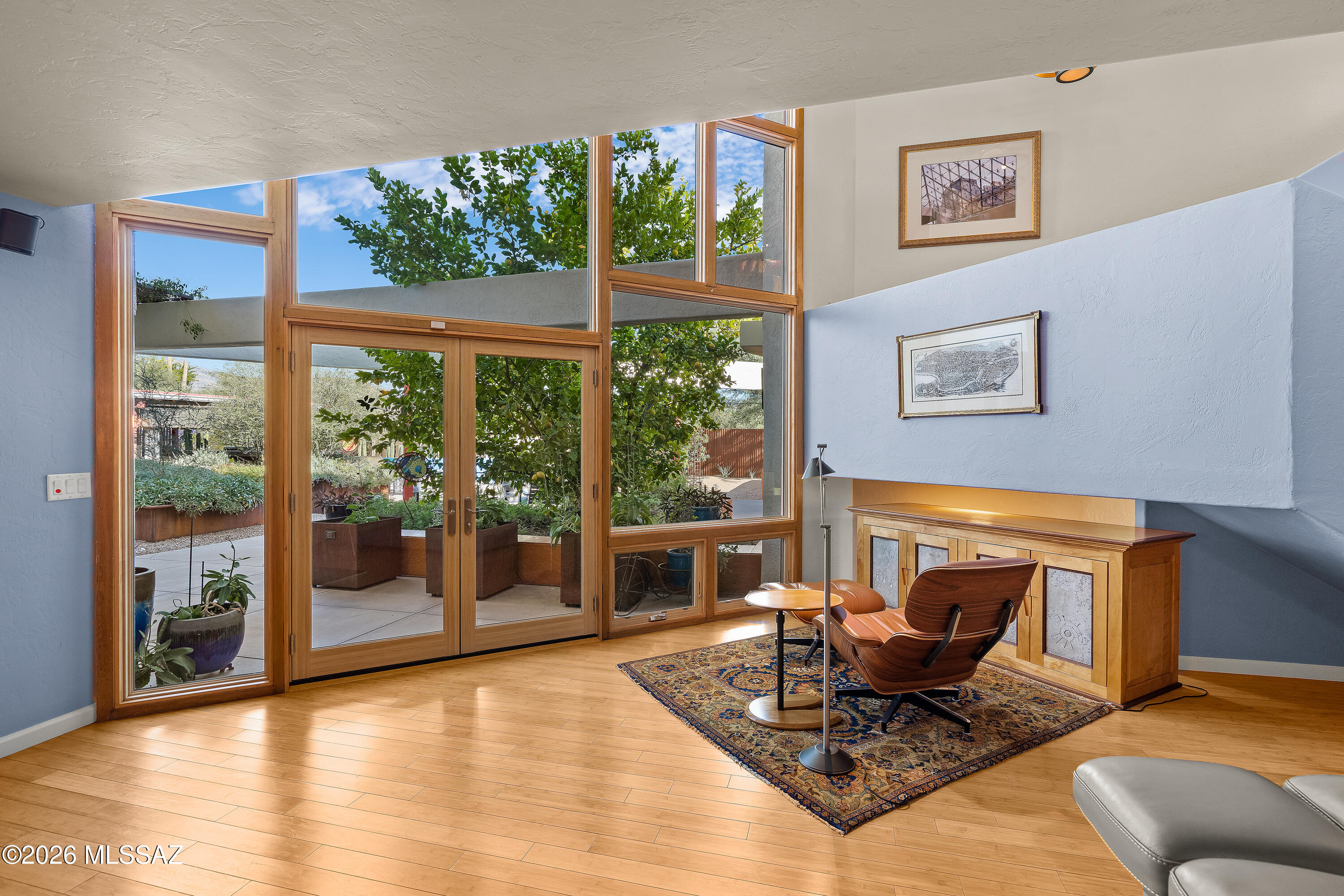 2301 E Greenlee Road