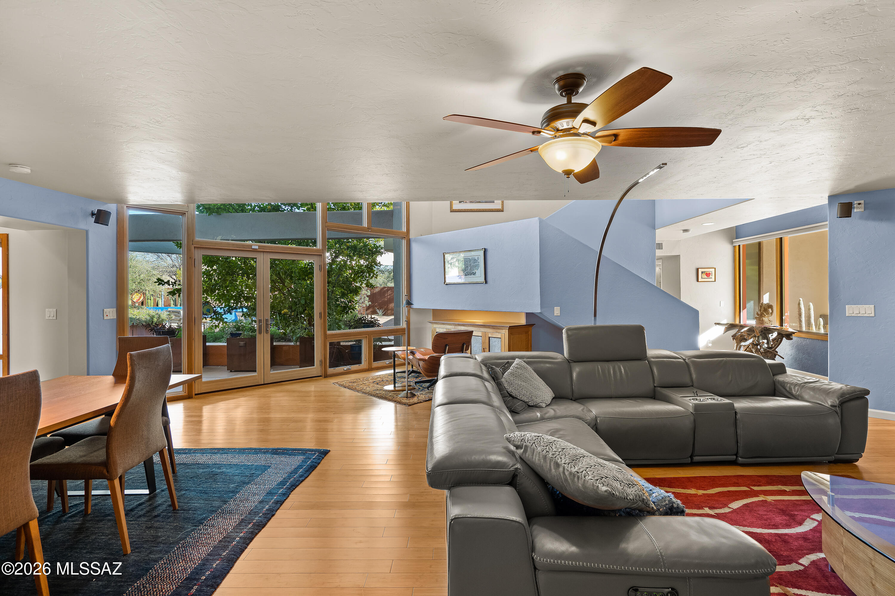 2301 E Greenlee Road