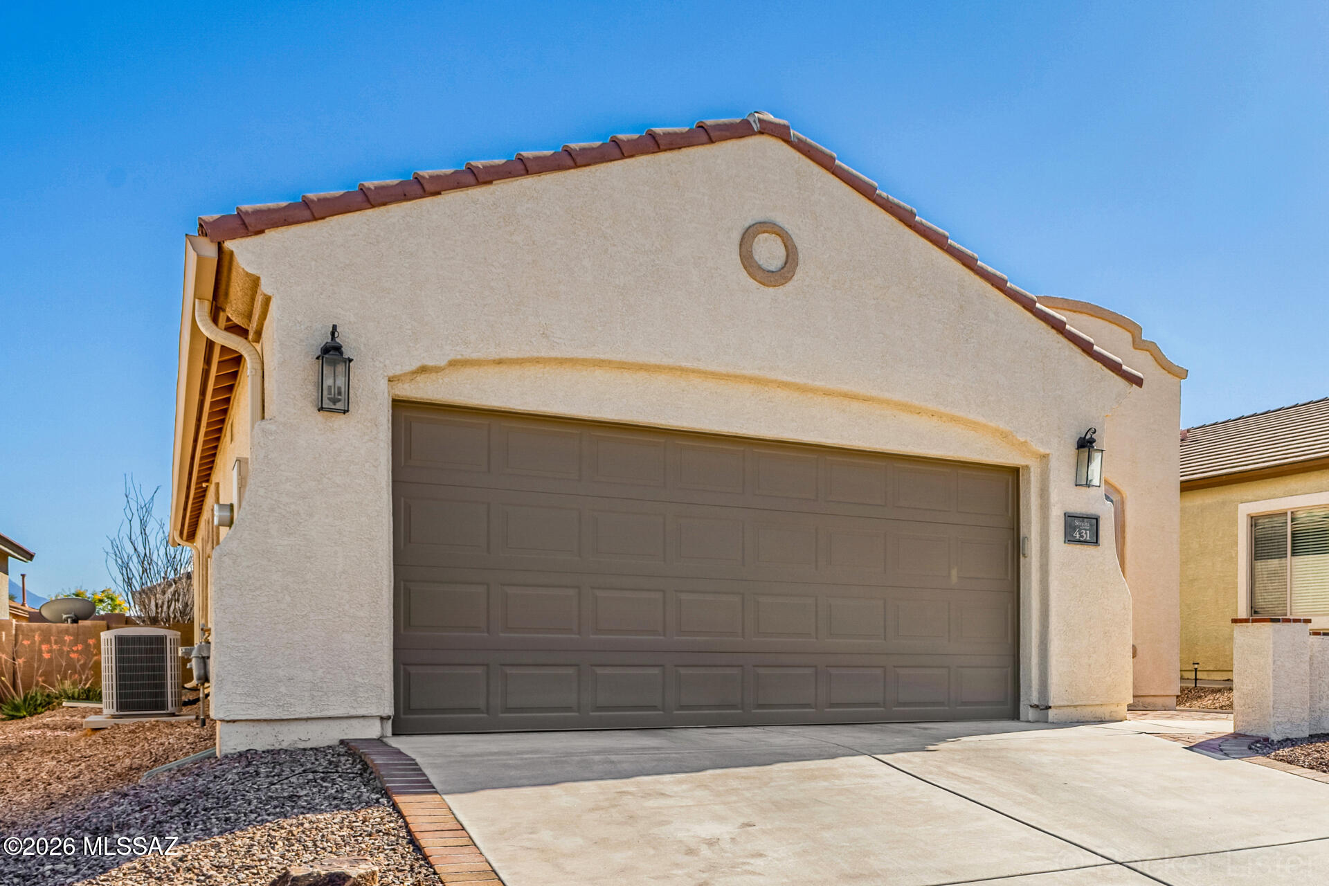 431 W Calle Del Estribo