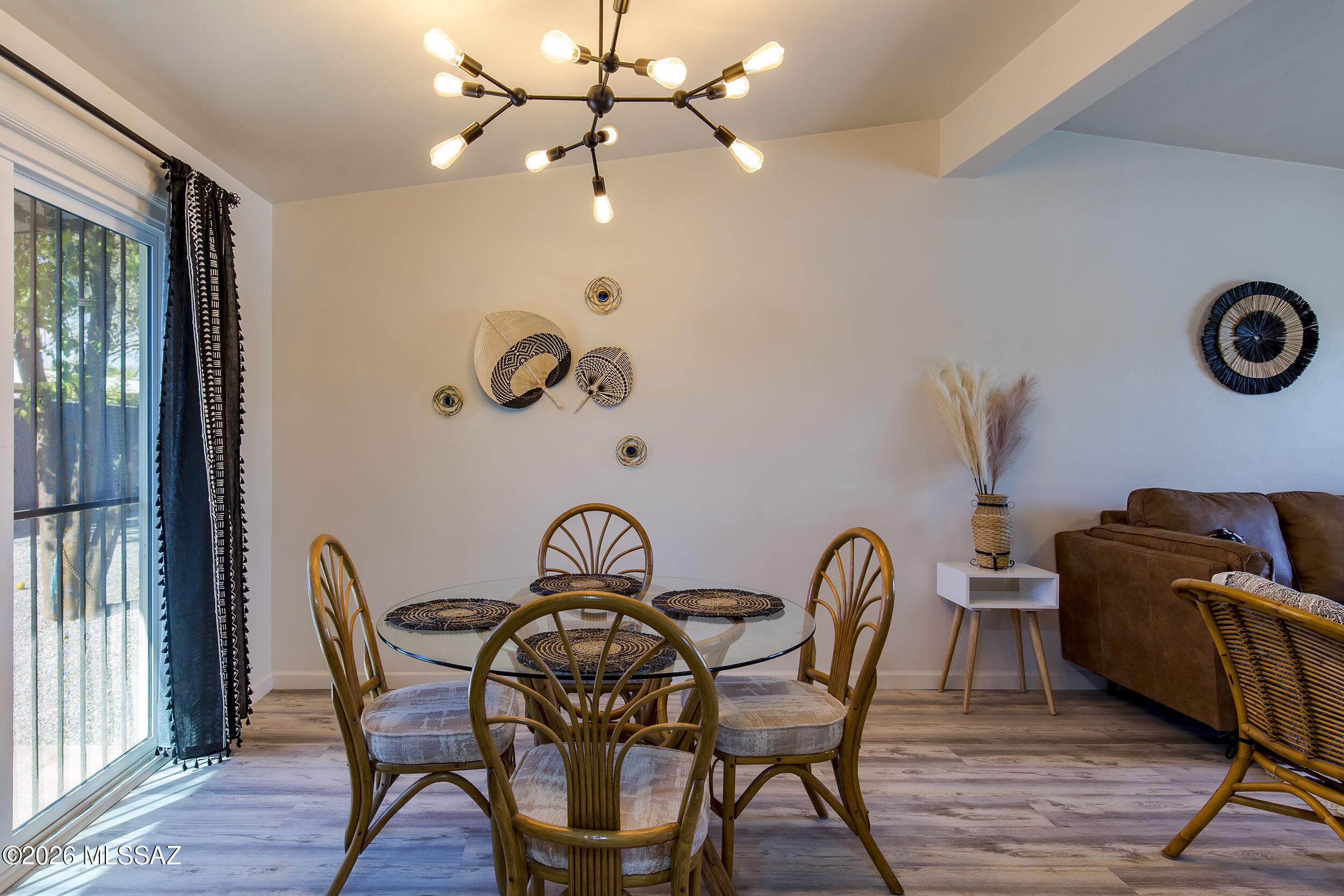 2535 N Dodge Boulevard