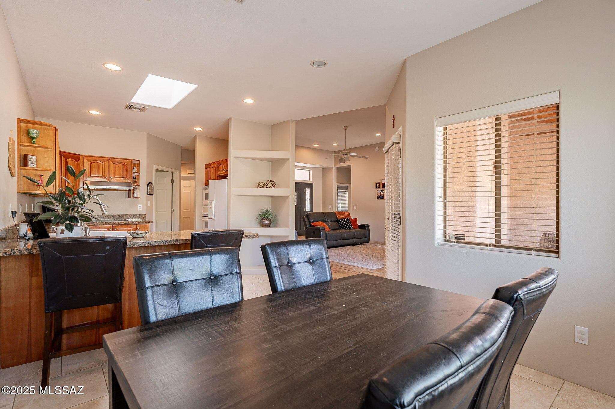 10644 N Laughing Coyote Way