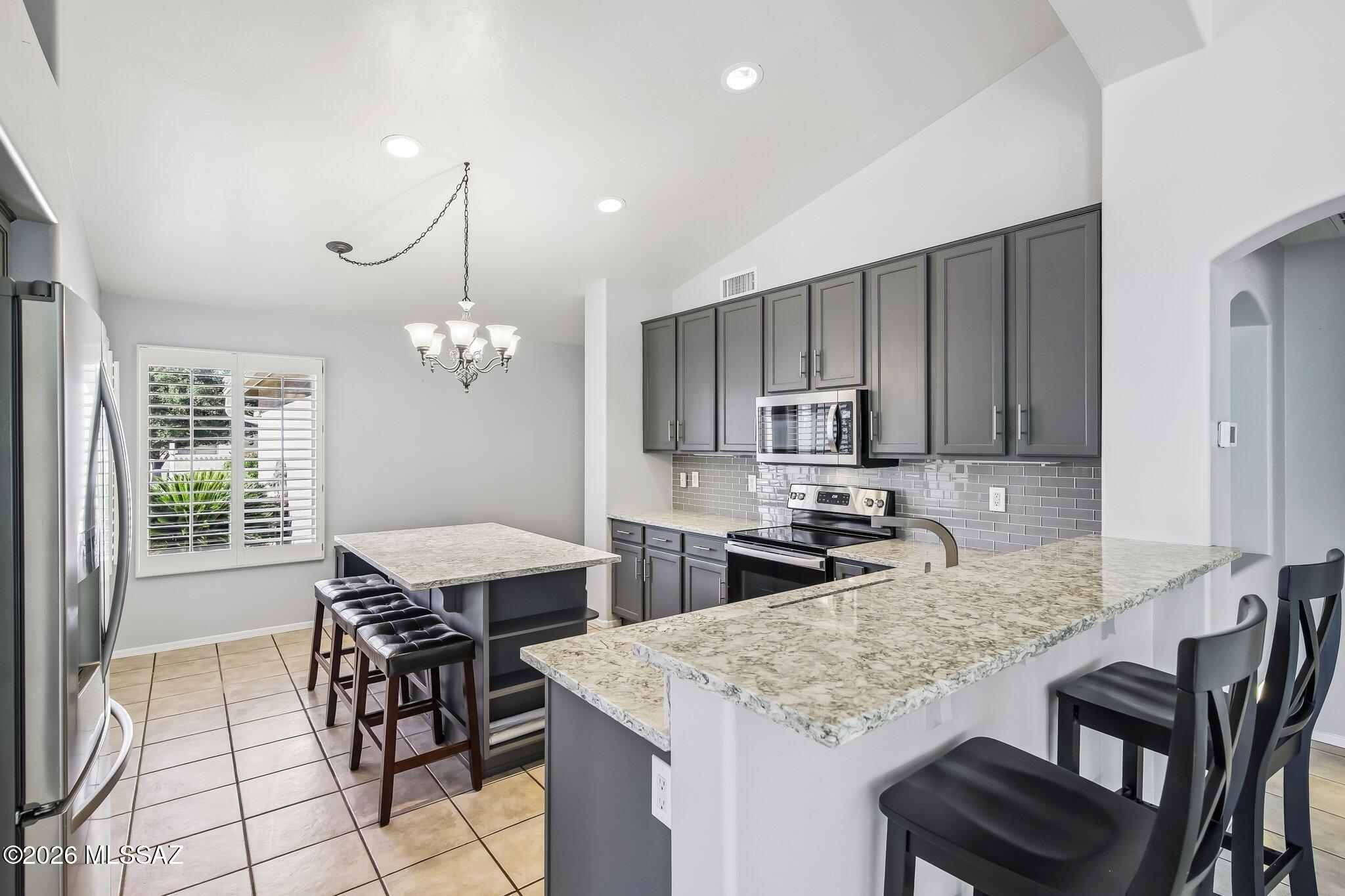 1288 N Mourning Dove Road