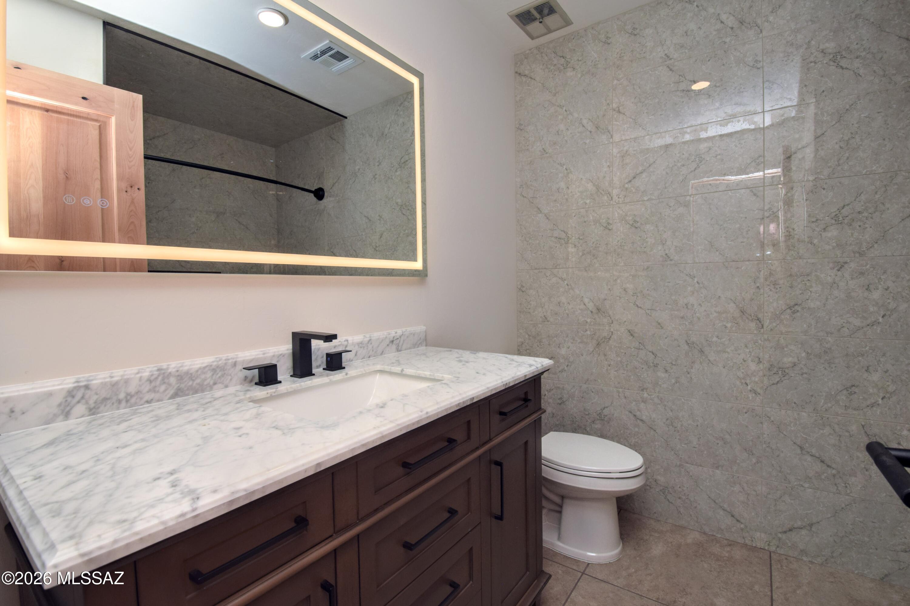 The Foothills Clusters (214-372) - Residential Lease
